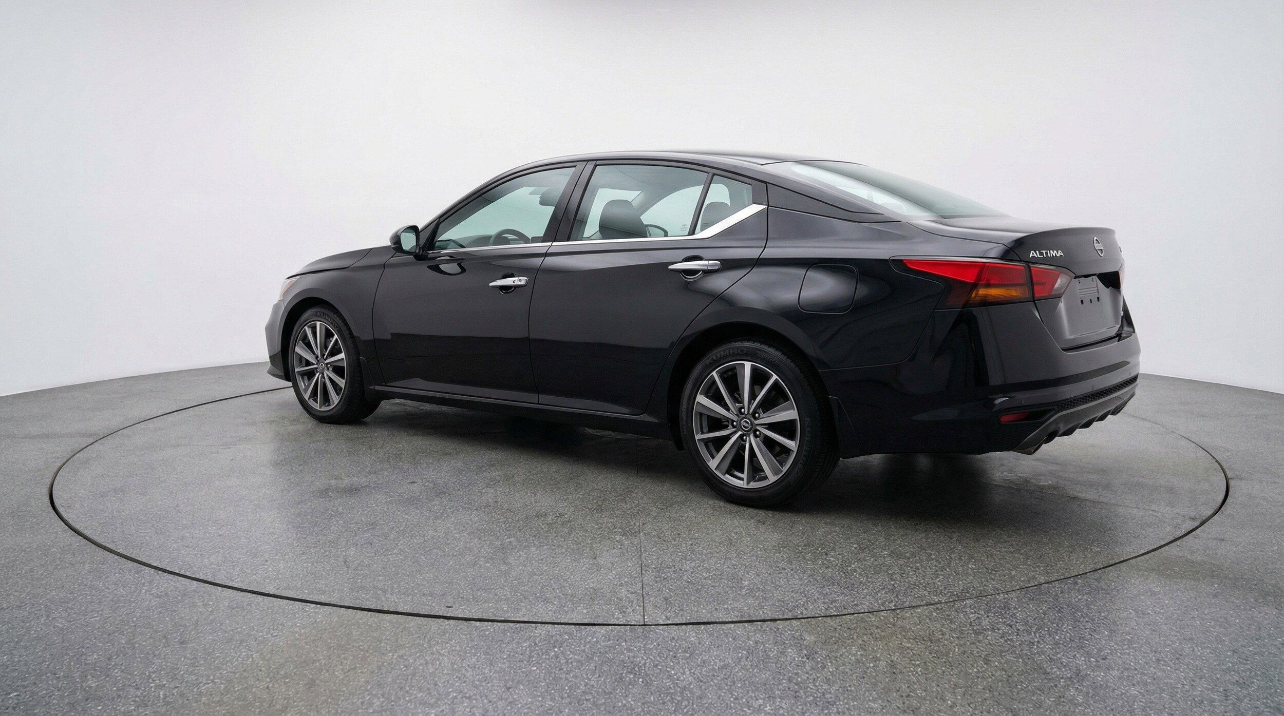 Thumbnail: 2025 Nissan Altima - 6