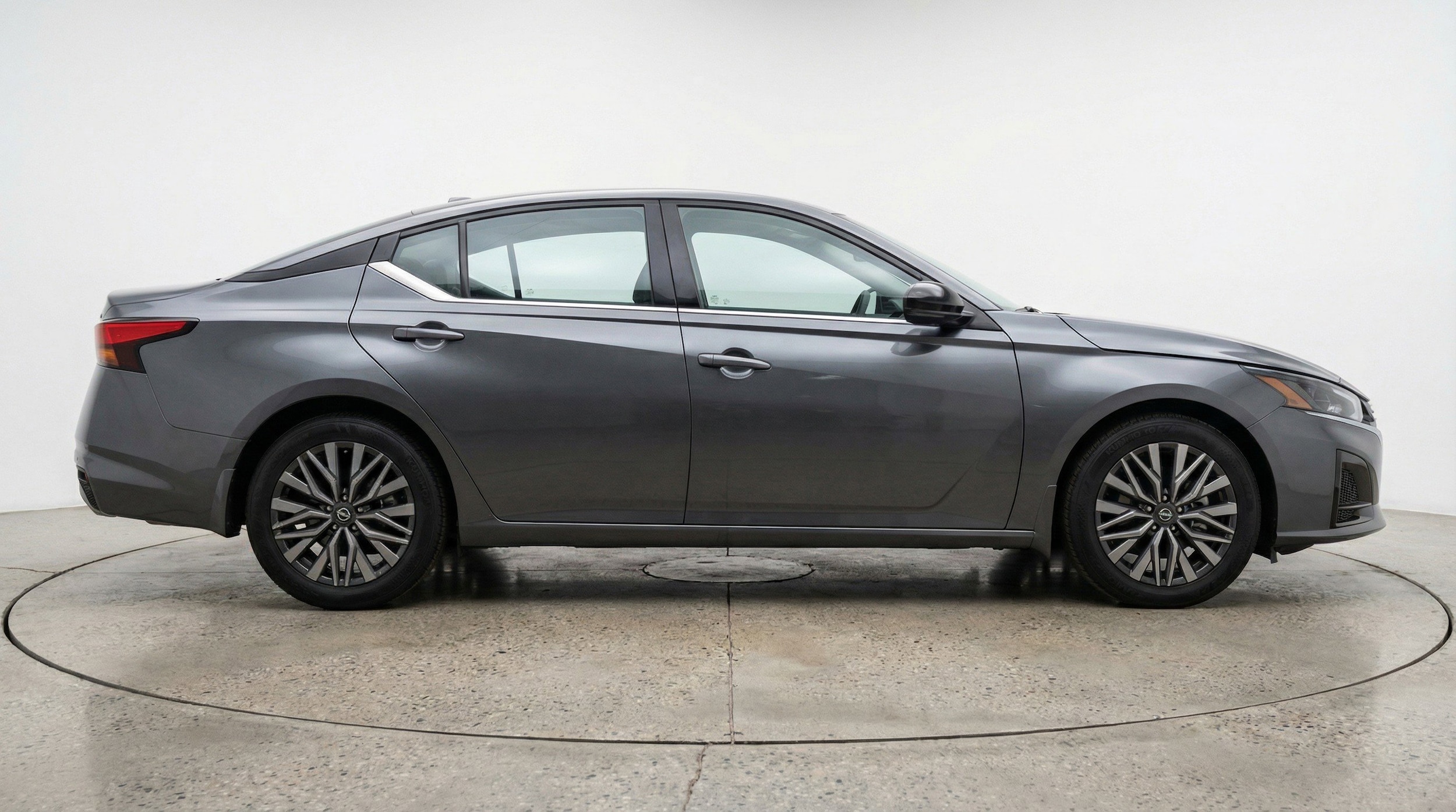 Thumbnail: 2025 Nissan Altima - 11