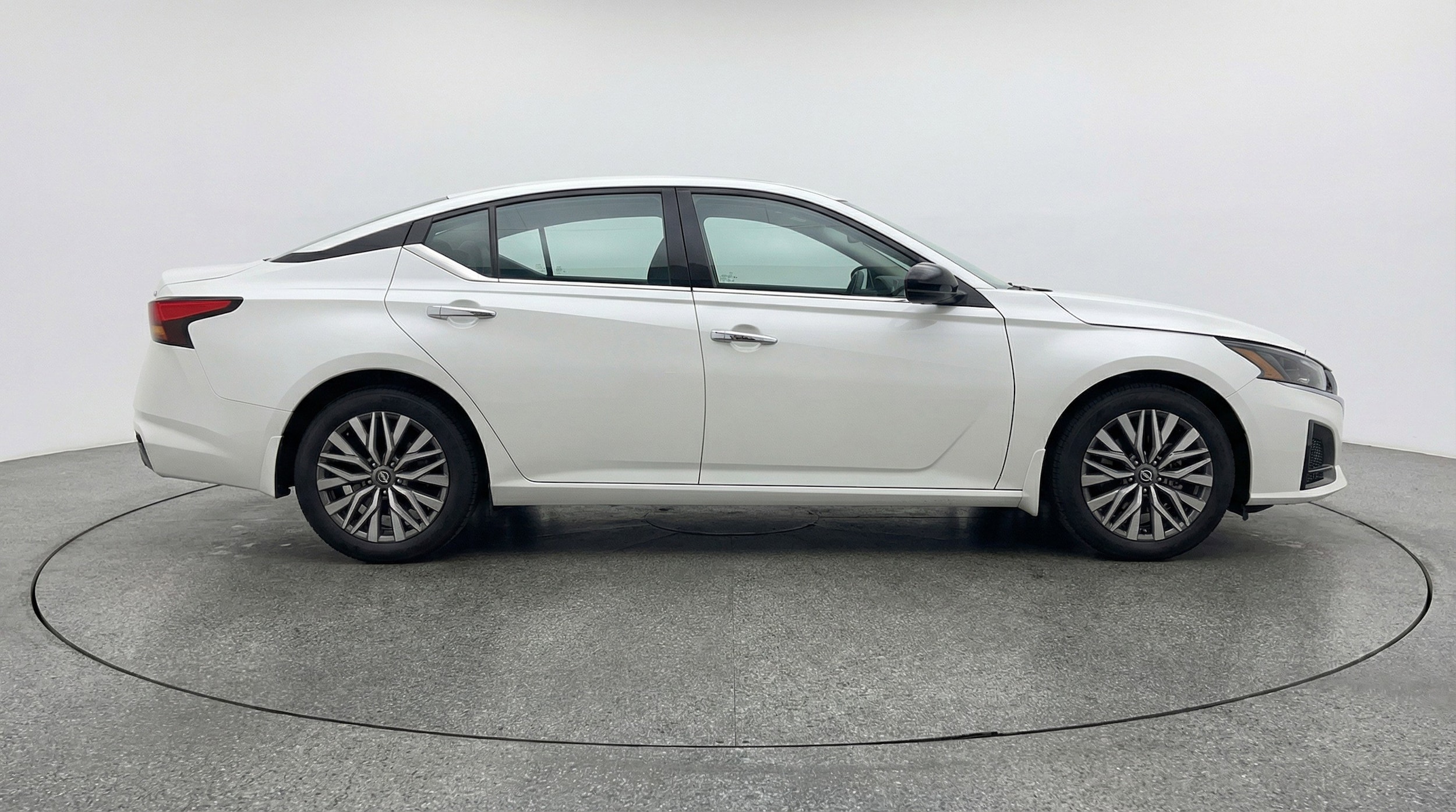 Thumbnail: 2025 Nissan Altima - 11