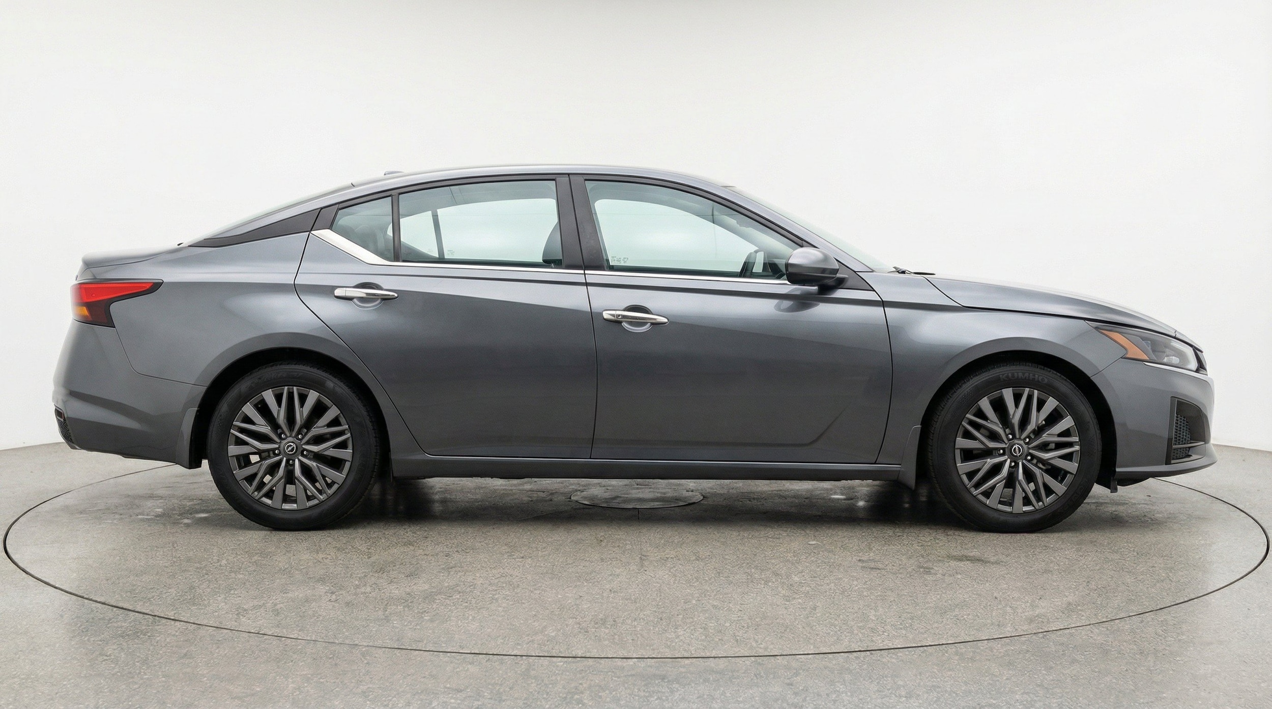 Thumbnail: 2025 Nissan Altima - 11