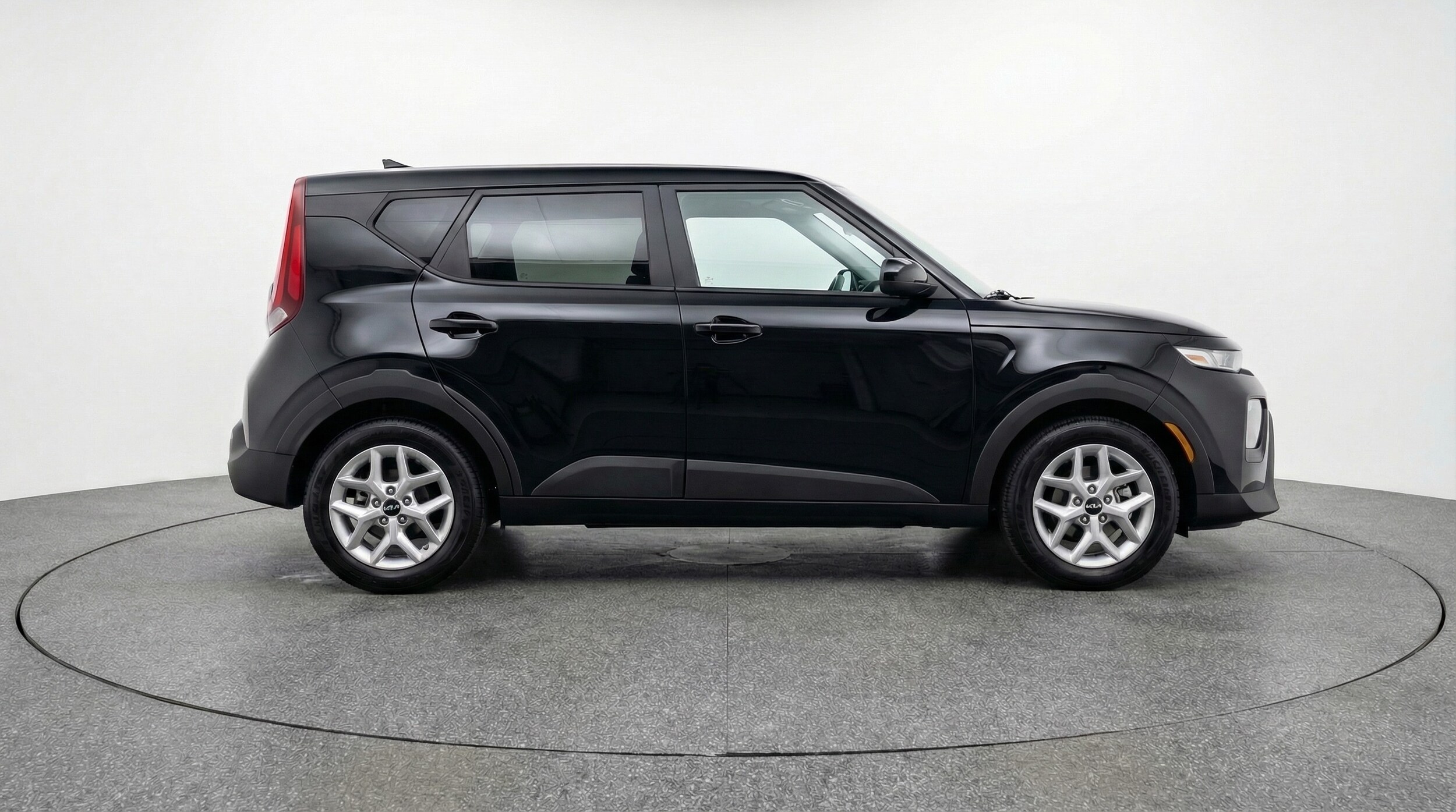 Thumbnail: 2025 Kia Soul - 8