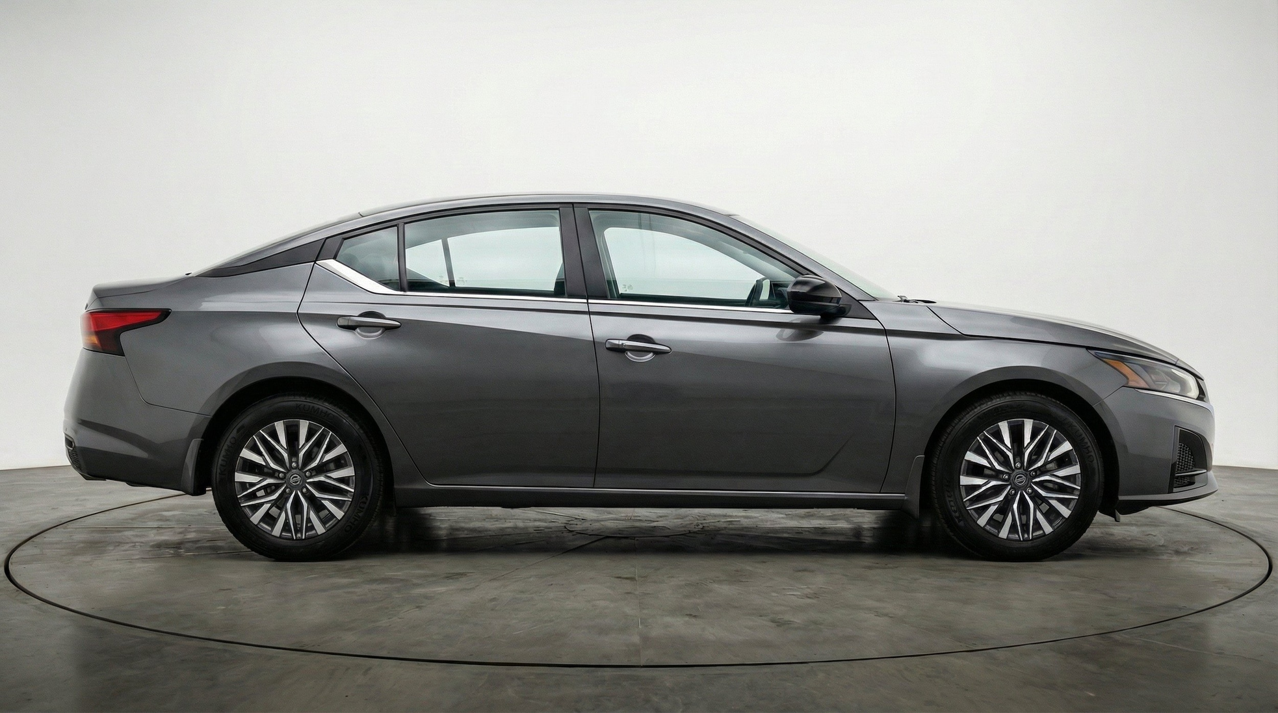 Thumbnail: 2025 Nissan Altima - 11