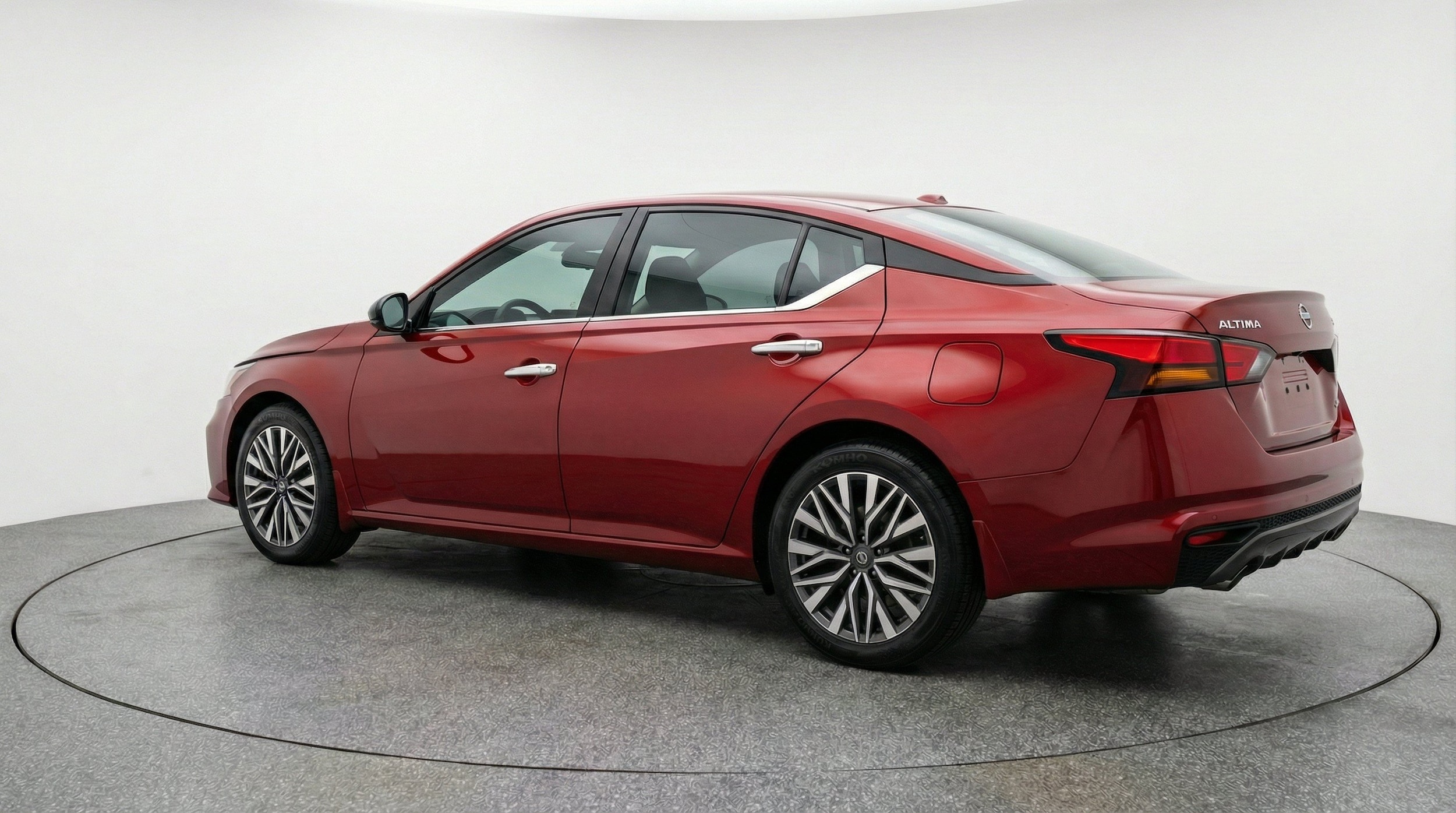 Thumbnail: 2025 Nissan Altima - 6