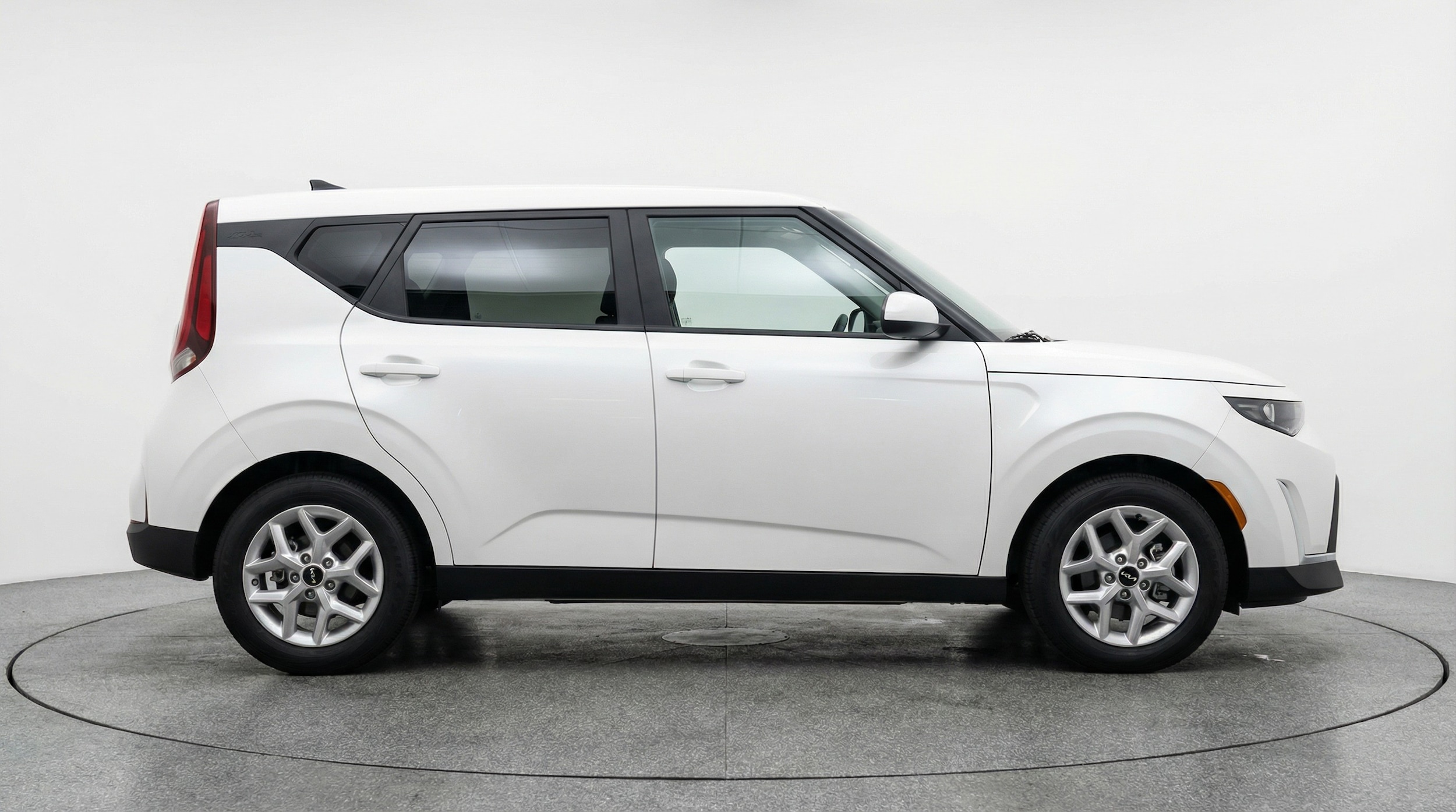 Thumbnail: 2025 Kia Soul - 8