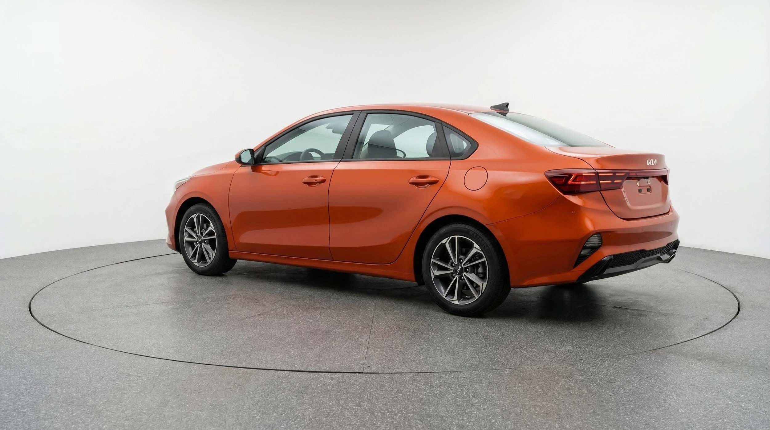 Thumbnail: 2024 Kia Forte - 5