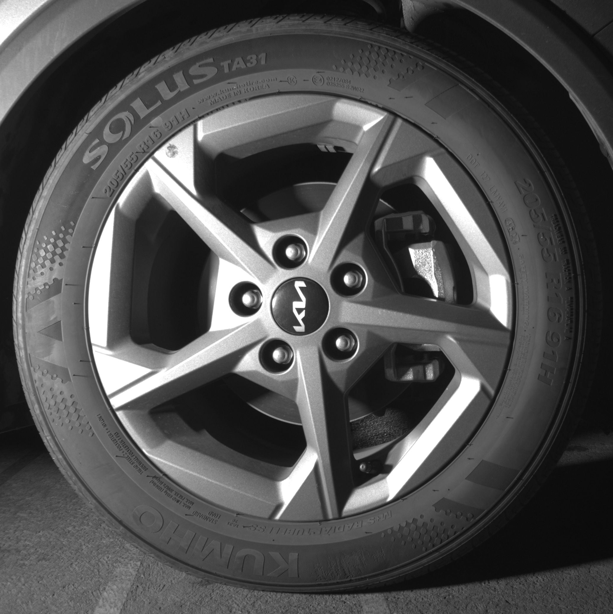 Thumbnail: 2025 Kia K4 - 10