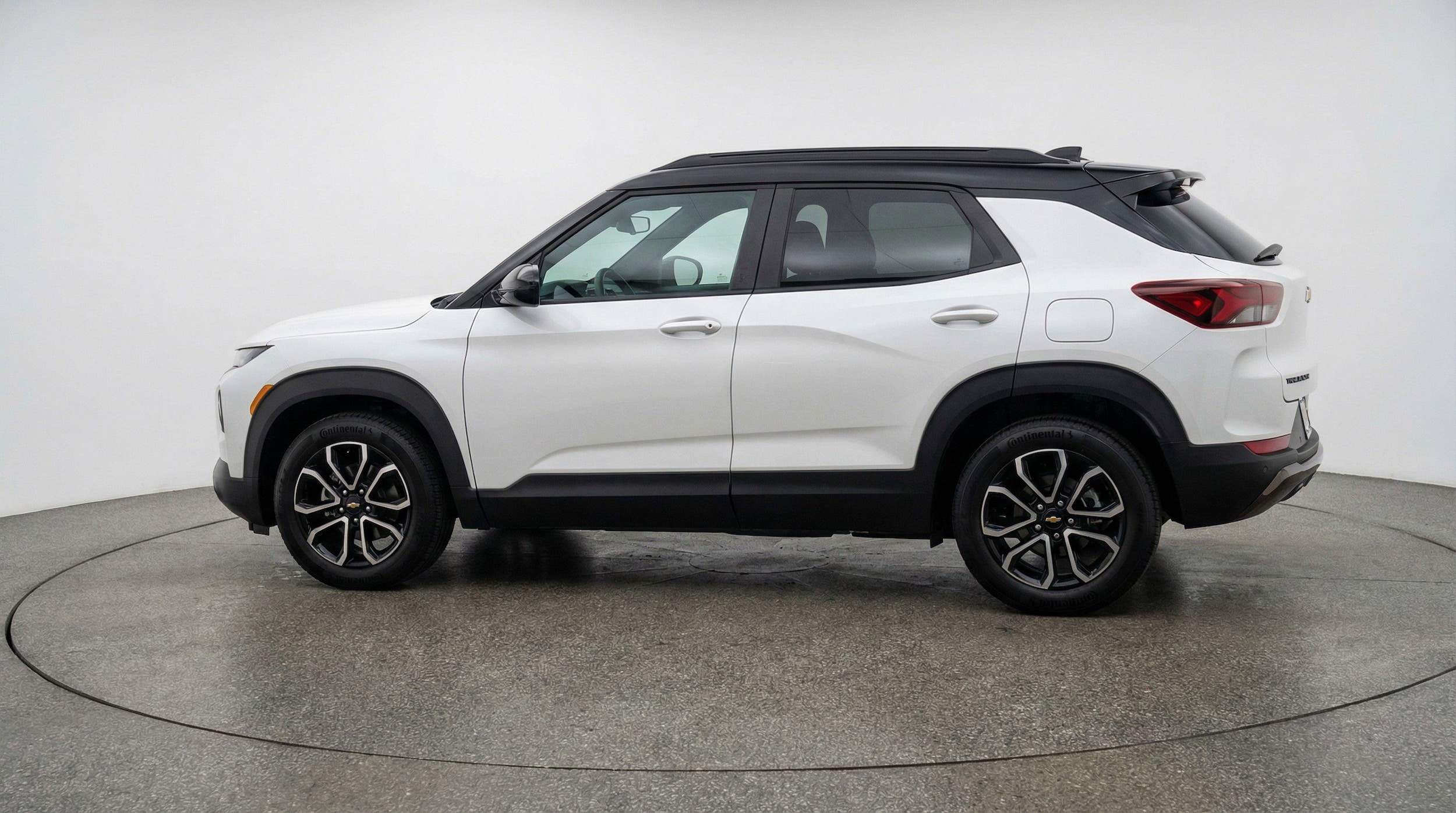 Thumbnail: 2025 Chevrolet TrailBlazer - 5