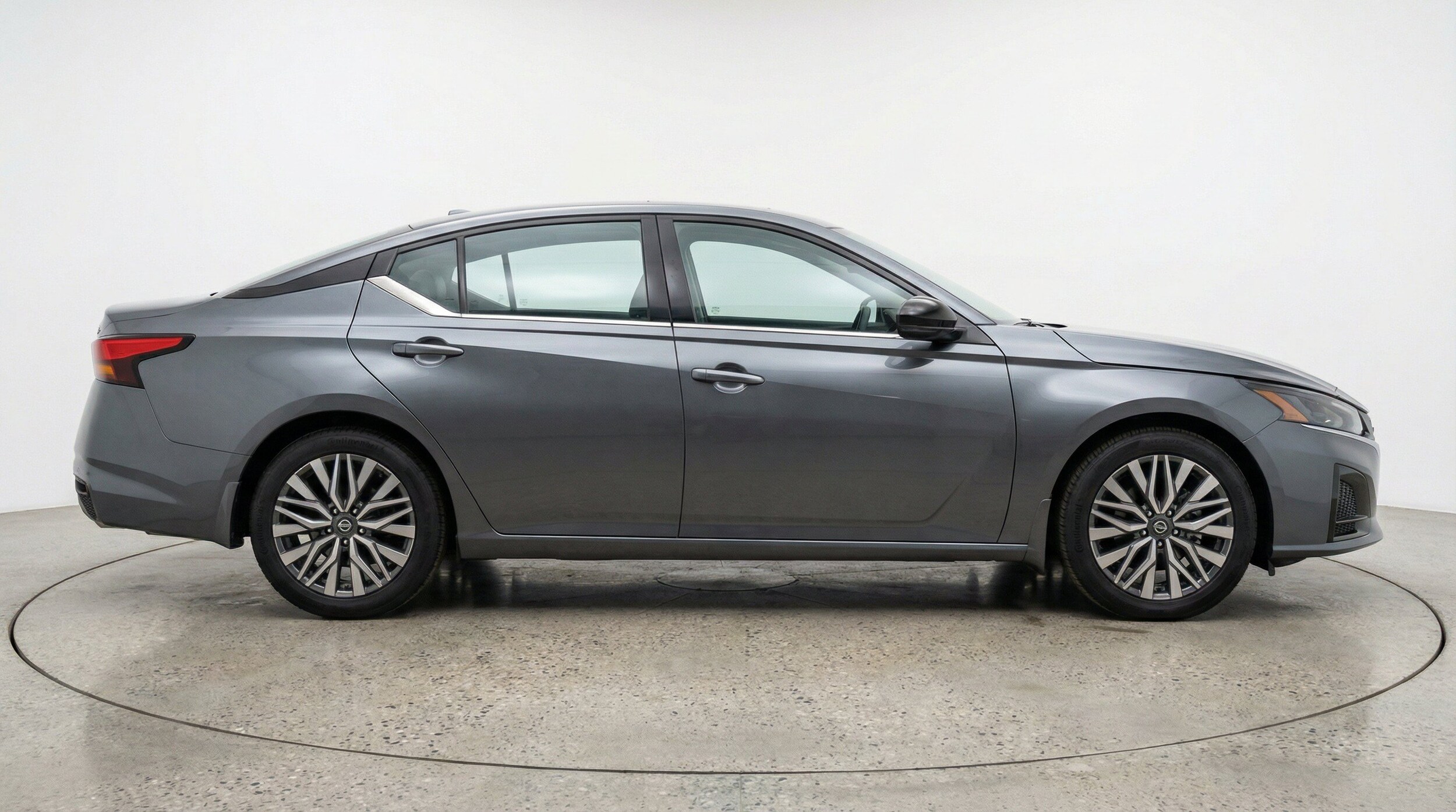 Thumbnail: 2025 Nissan Altima - 10