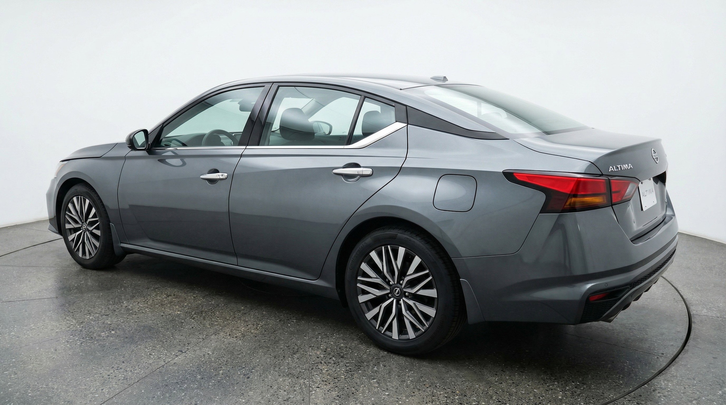 Thumbnail: 2025 Nissan Altima - 6