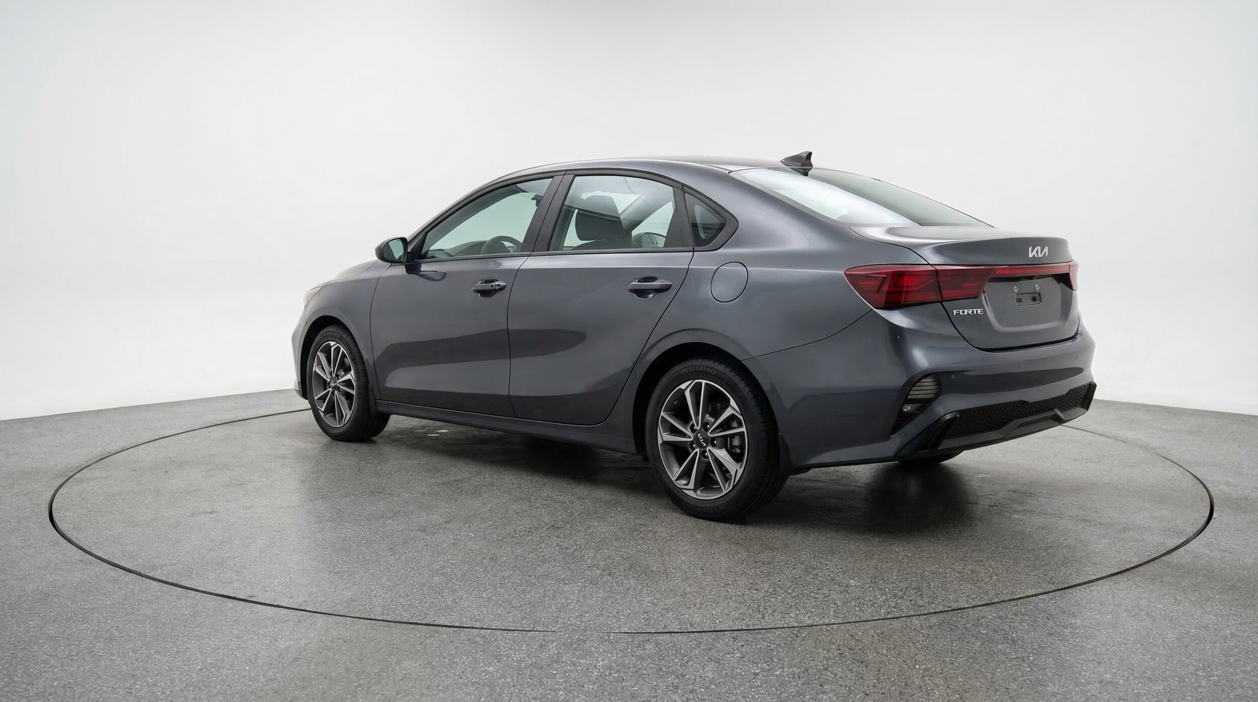 Thumbnail: 2024 Kia Forte - 5