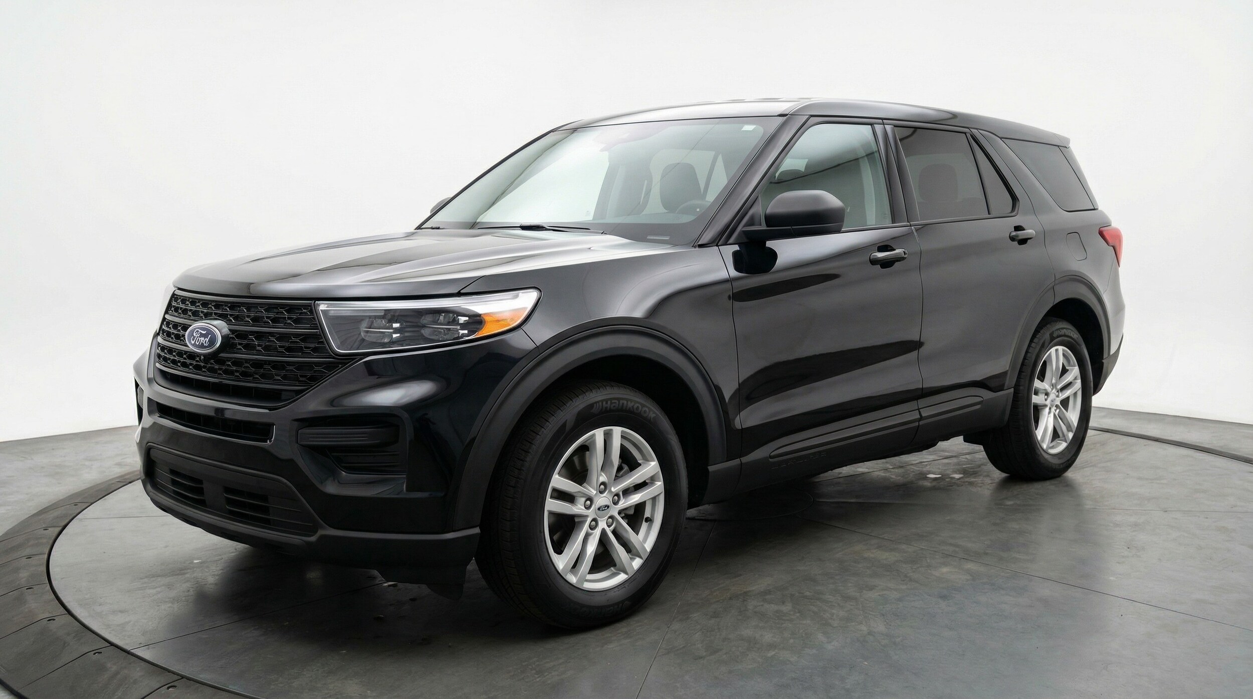 Thumbnail: 2024 Ford Explorer - 3