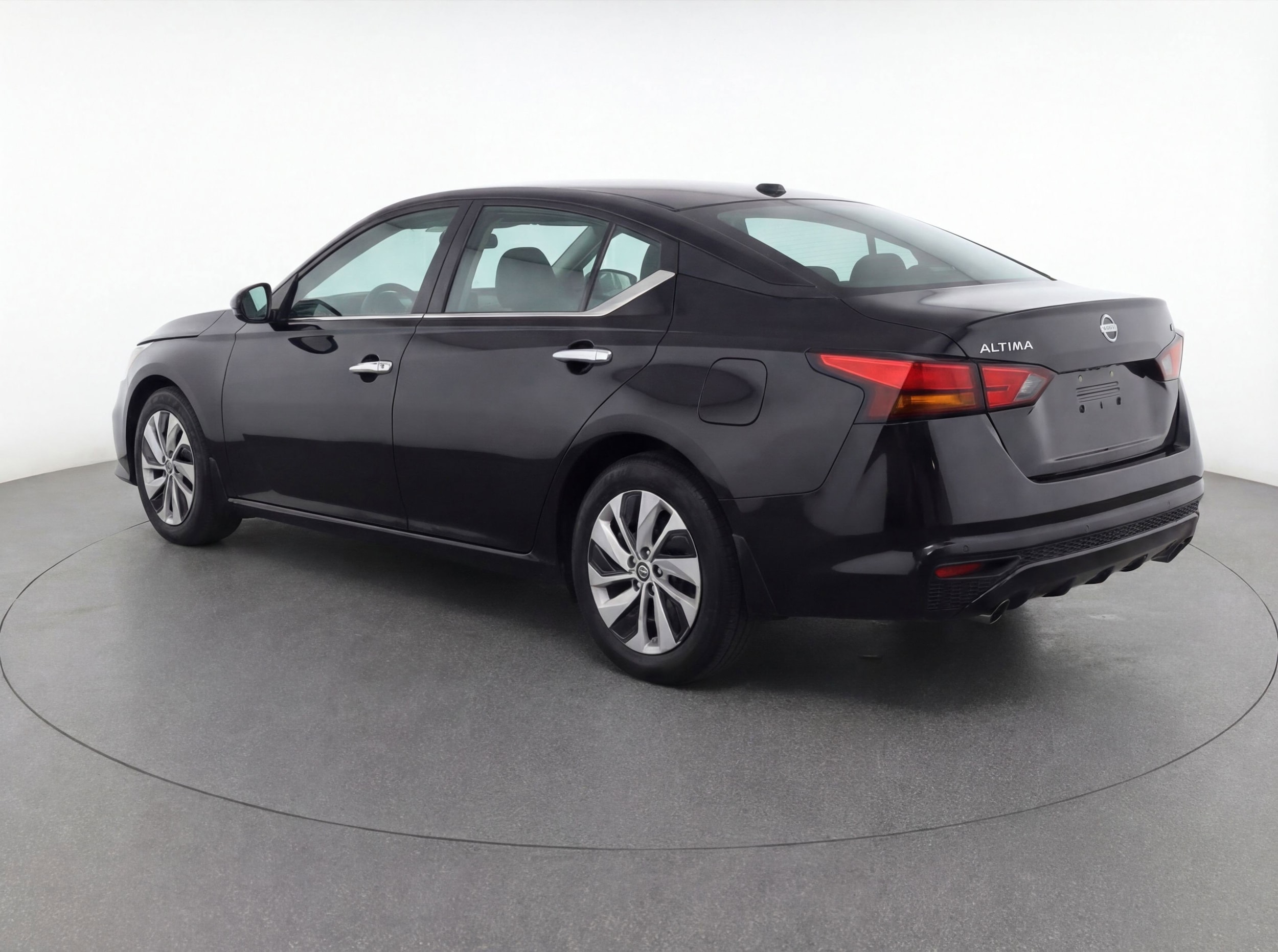 Thumbnail: 2023 Nissan Altima - 6