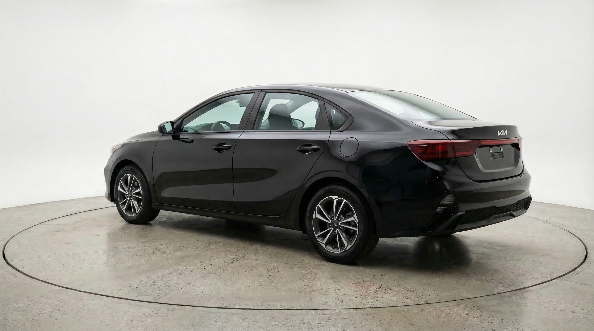 Thumbnail: 2024 Kia Forte - 5