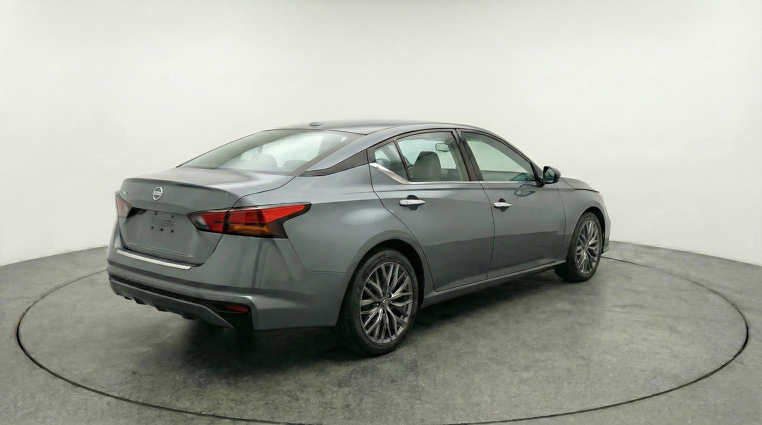 Thumbnail: 2025 Nissan Altima - 9