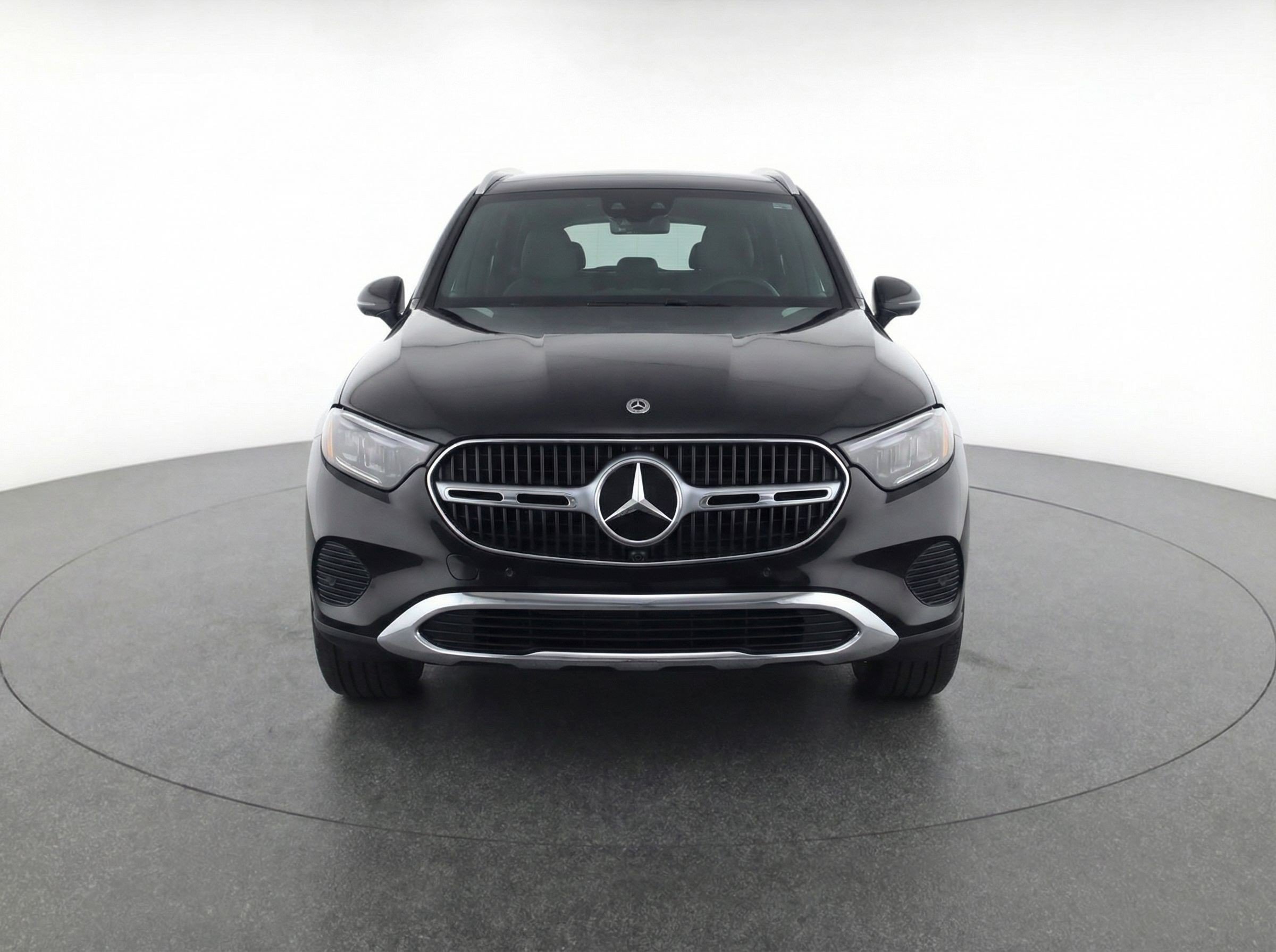 Thumbnail: 2024 Mercedes-Benz GLC - 2