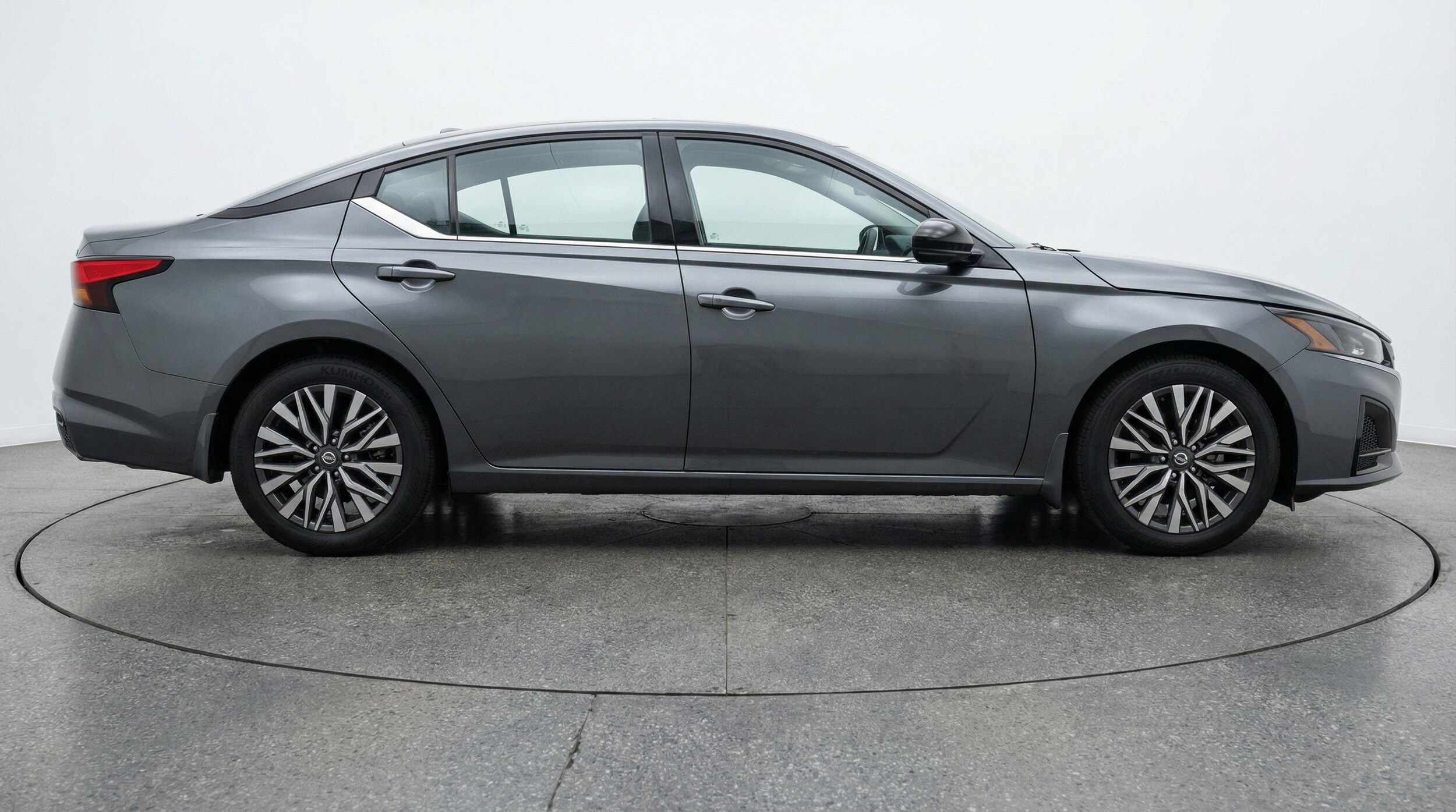 Thumbnail: 2025 Nissan Altima - 11