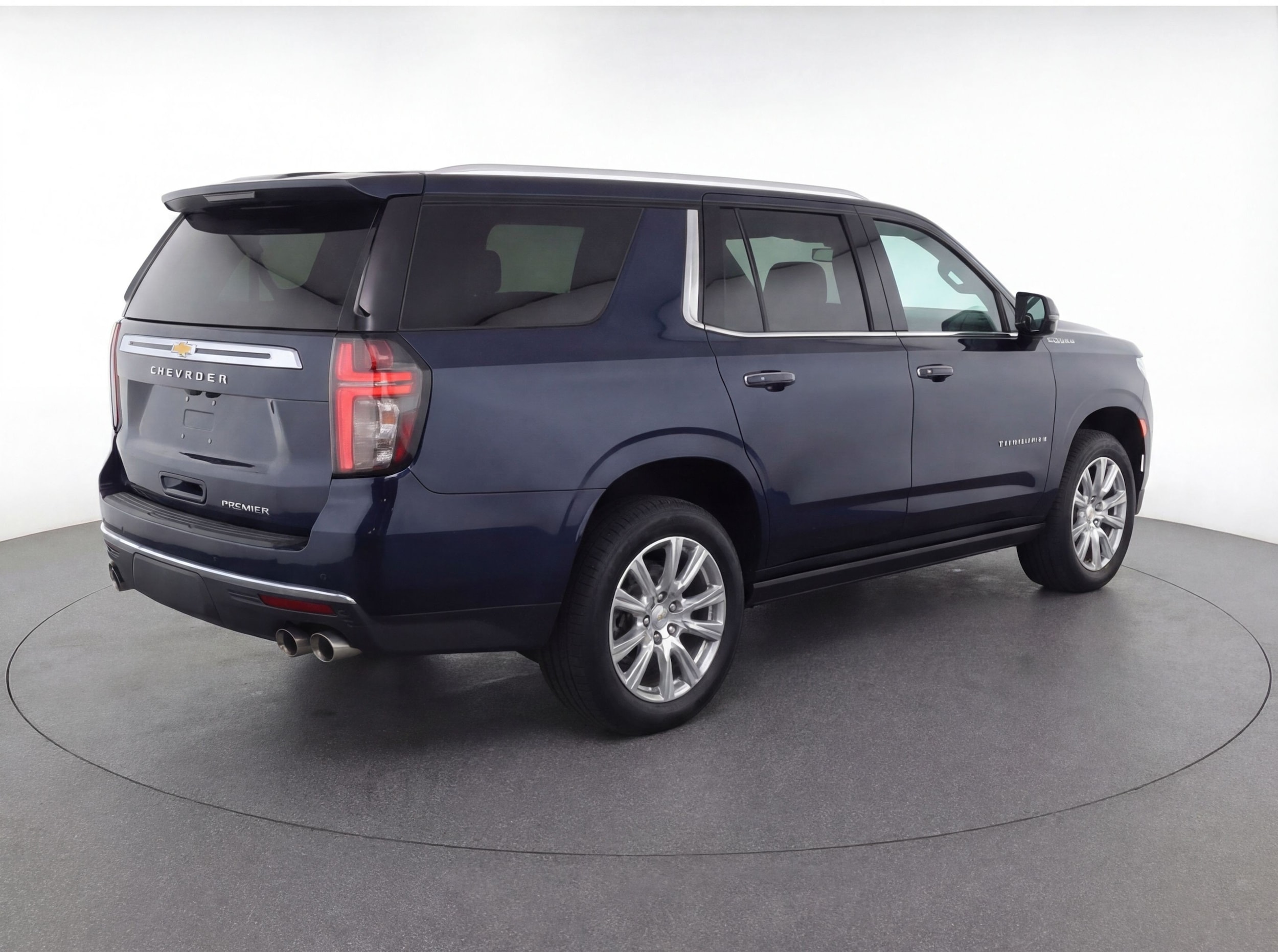 Thumbnail: 2023 Chevrolet Suburban - 9