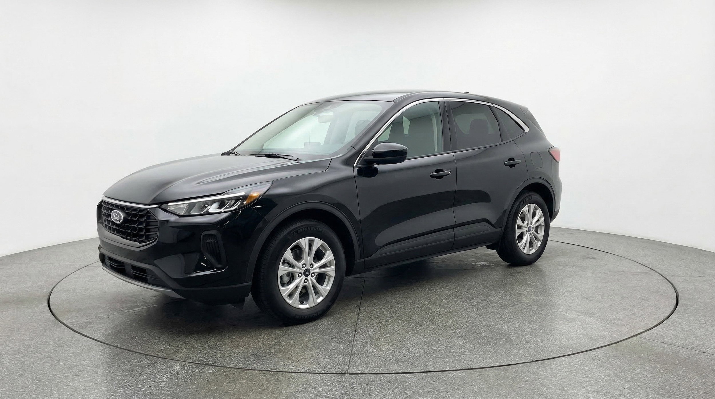 Thumbnail: 2024 Ford Escape - 3