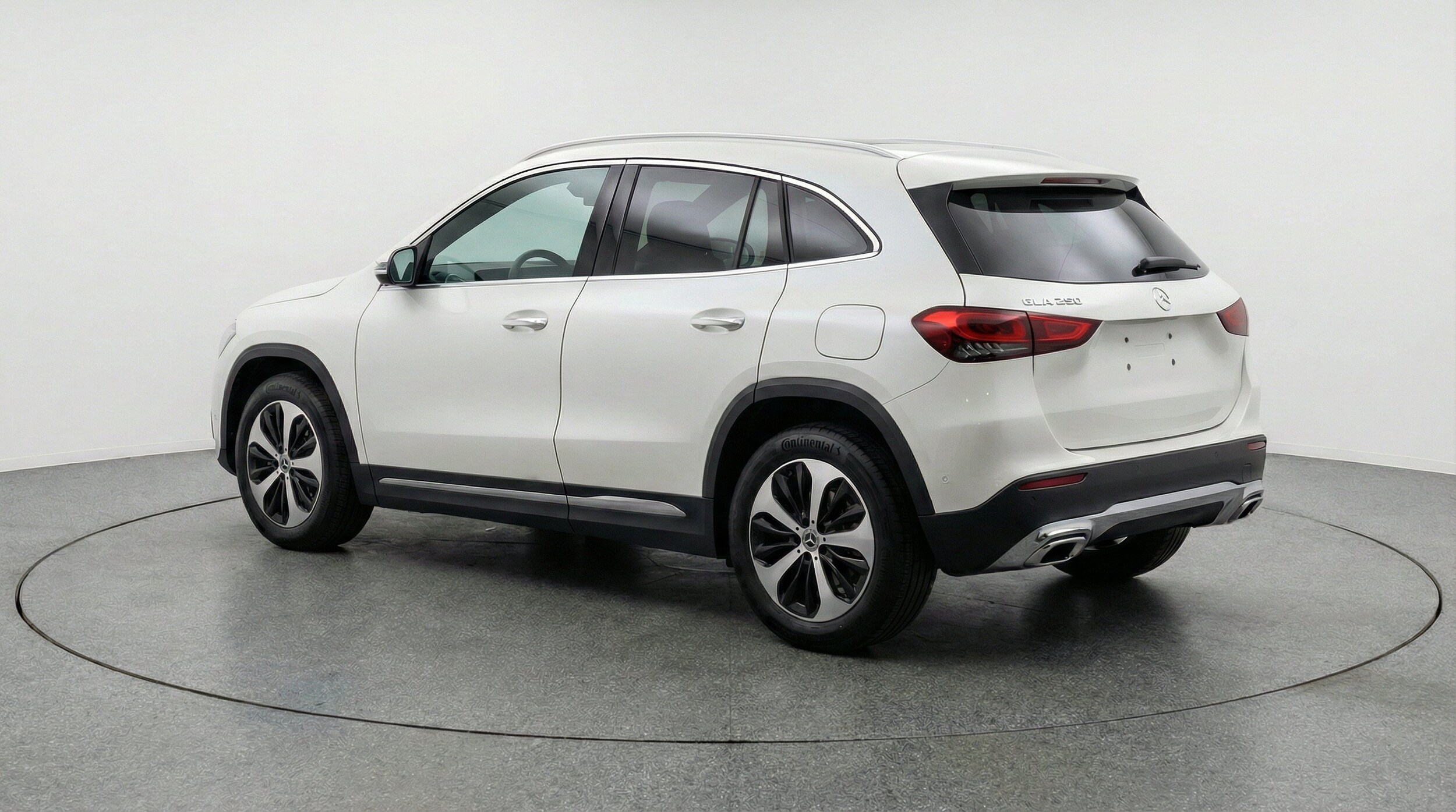 Thumbnail: 2025 Mercedes-Benz GLA - 6