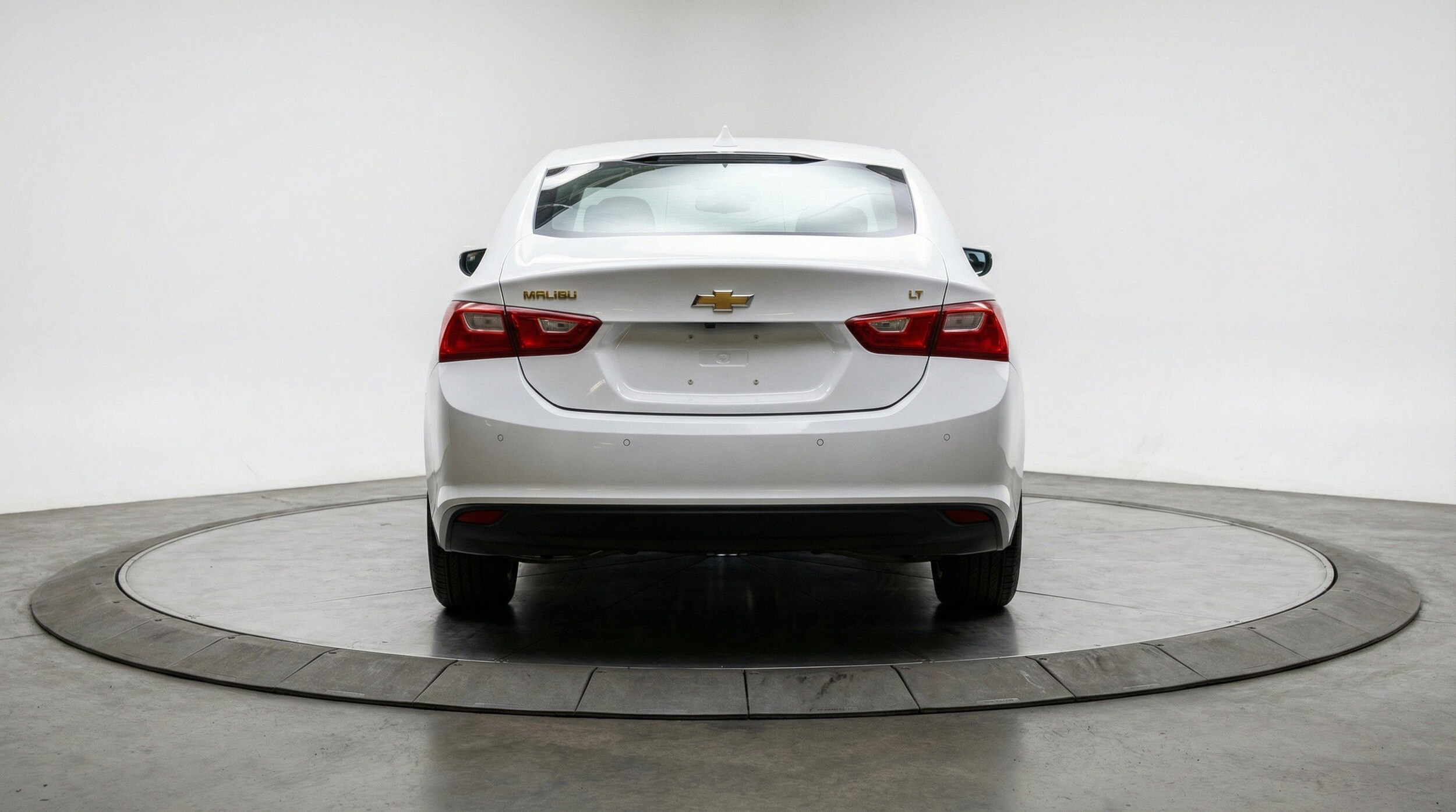 Thumbnail: 2024 Chevrolet Malibu - 7