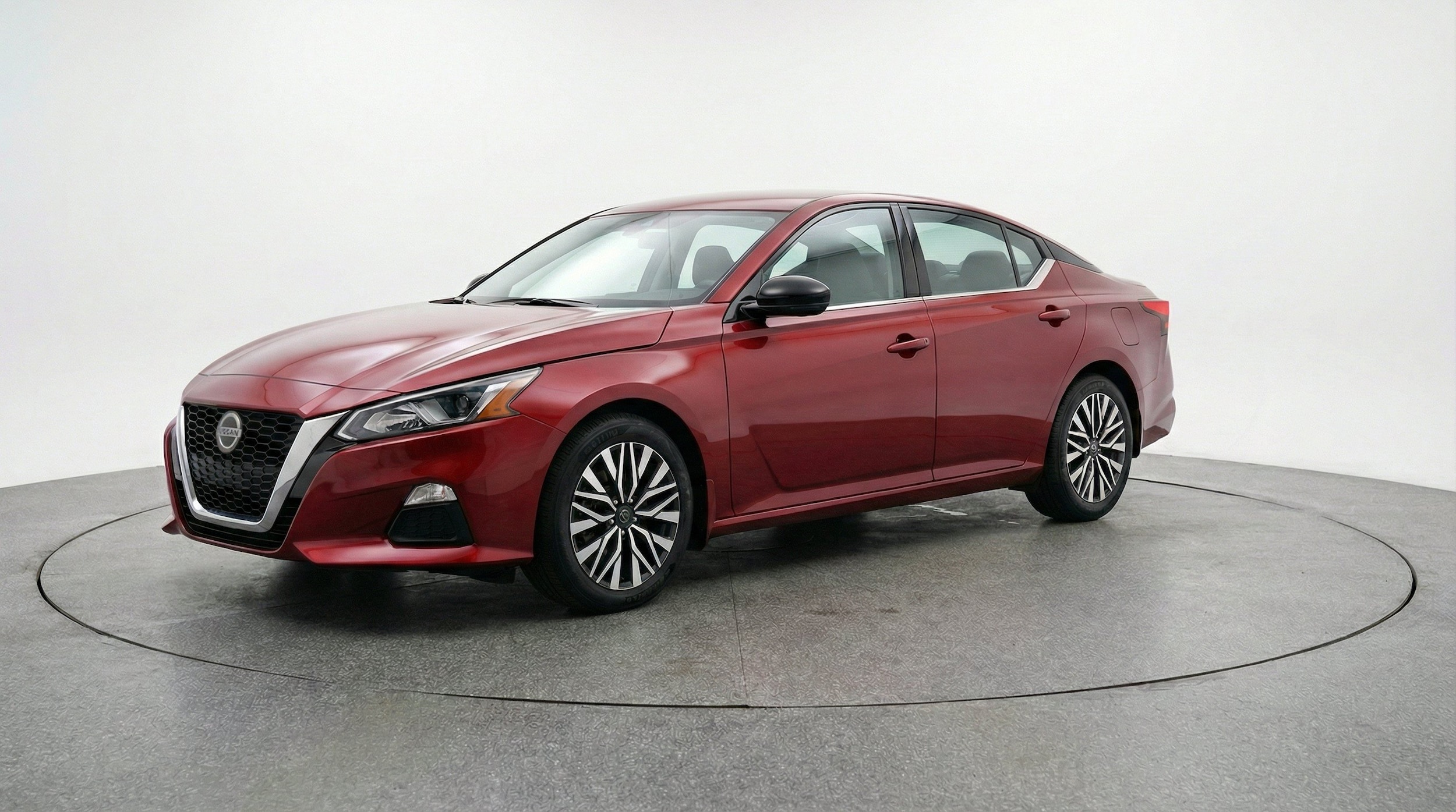 Thumbnail: 2025 Nissan Altima - 3