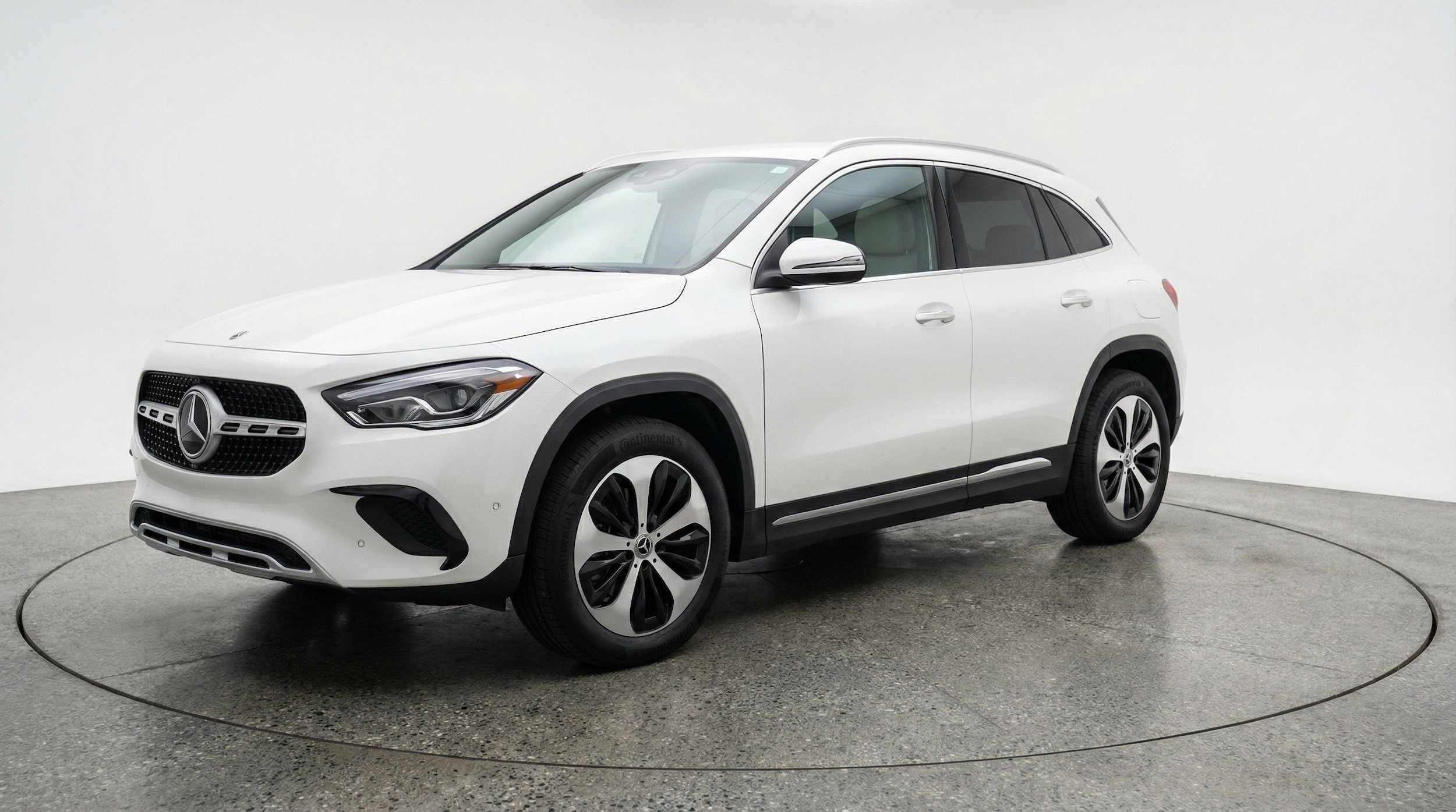 Thumbnail: 2025 Mercedes-Benz GLA - 3