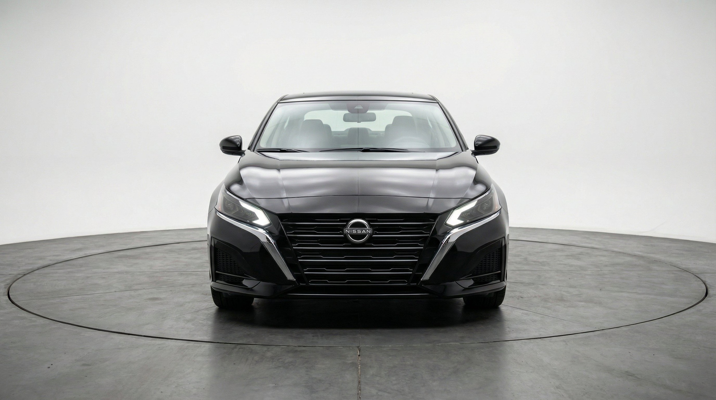 Thumbnail: 2025 Nissan Altima - 2