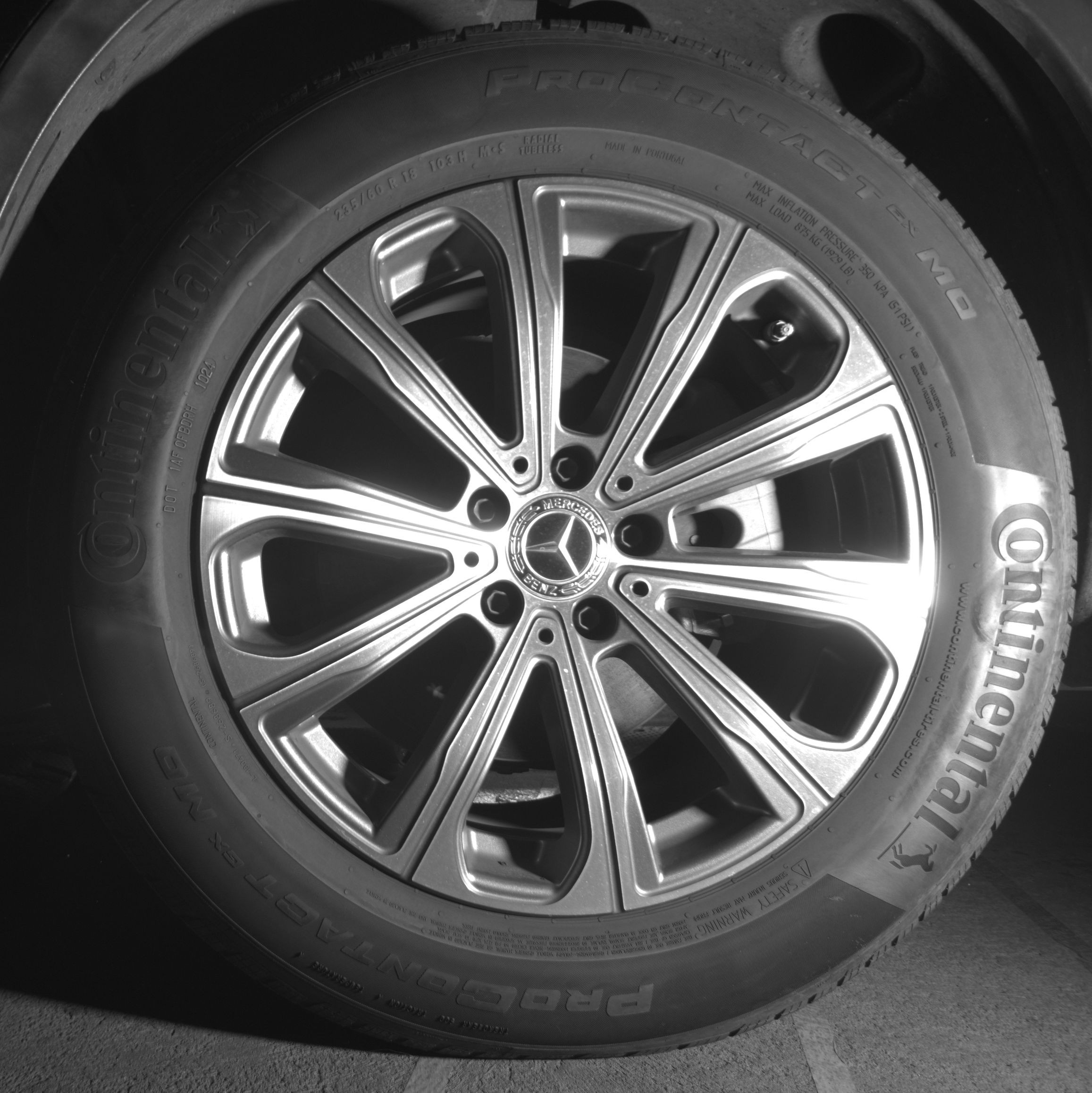 Thumbnail: 2024 Mercedes-Benz GLC - 9