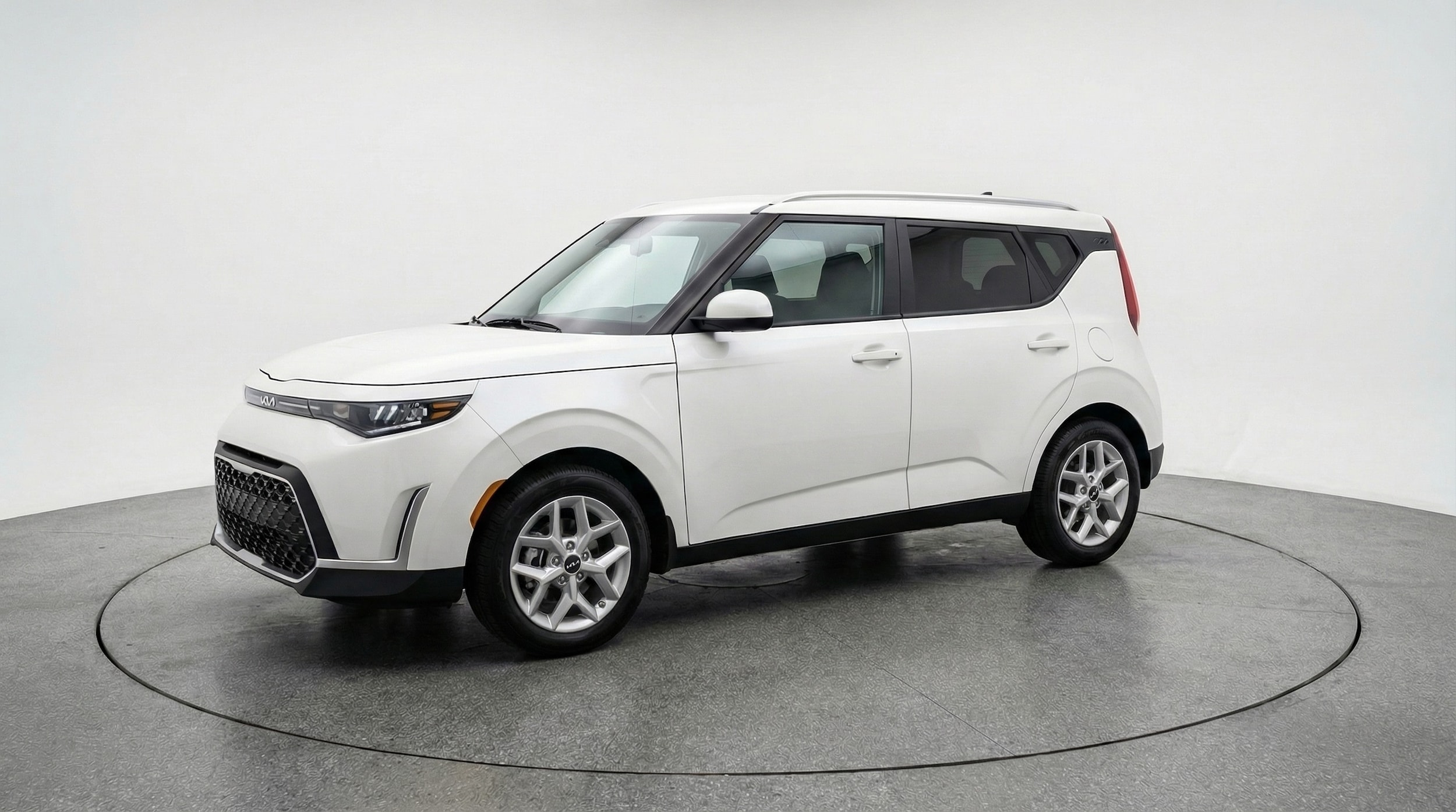 Thumbnail: 2025 Kia Soul - 3