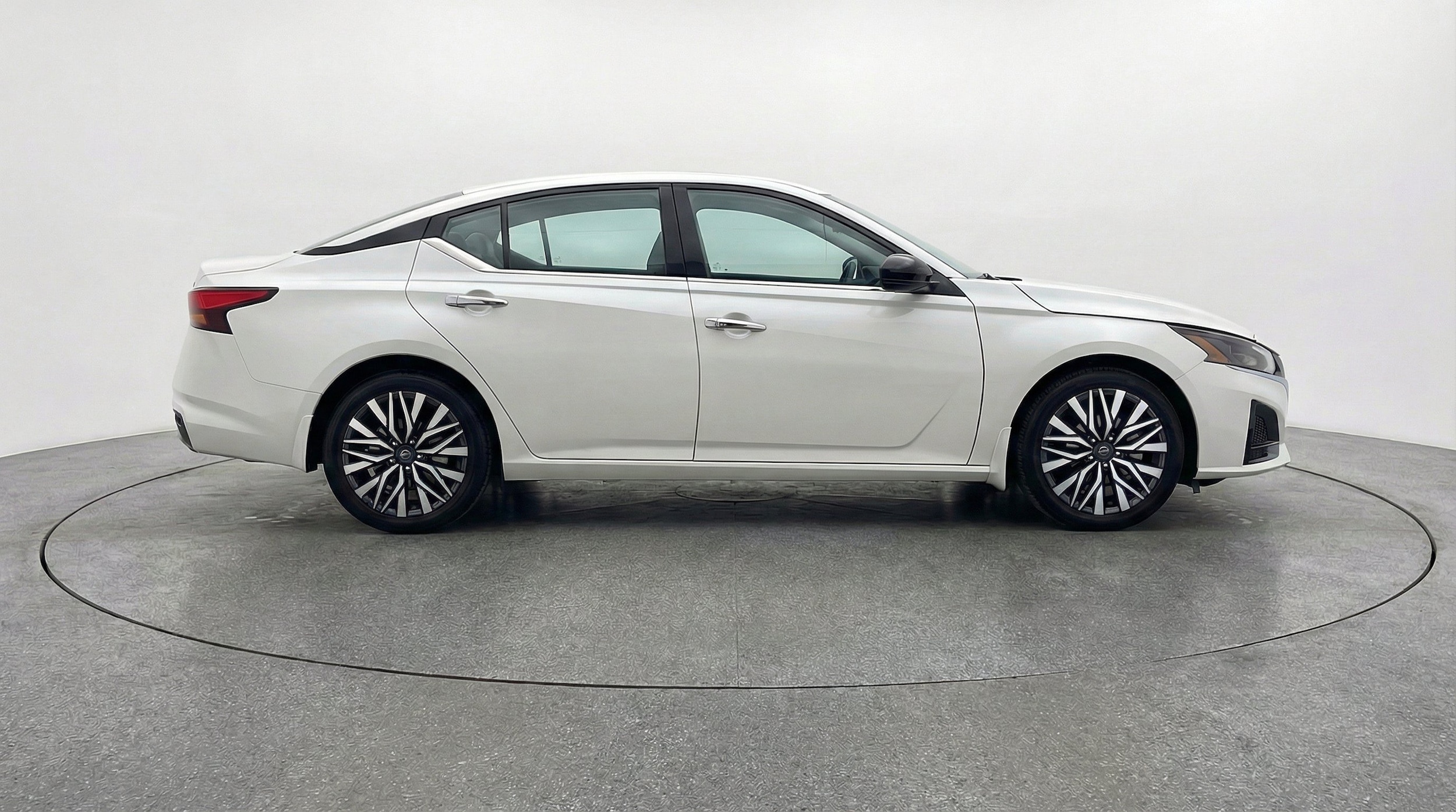 Thumbnail: 2025 Nissan Altima - 11