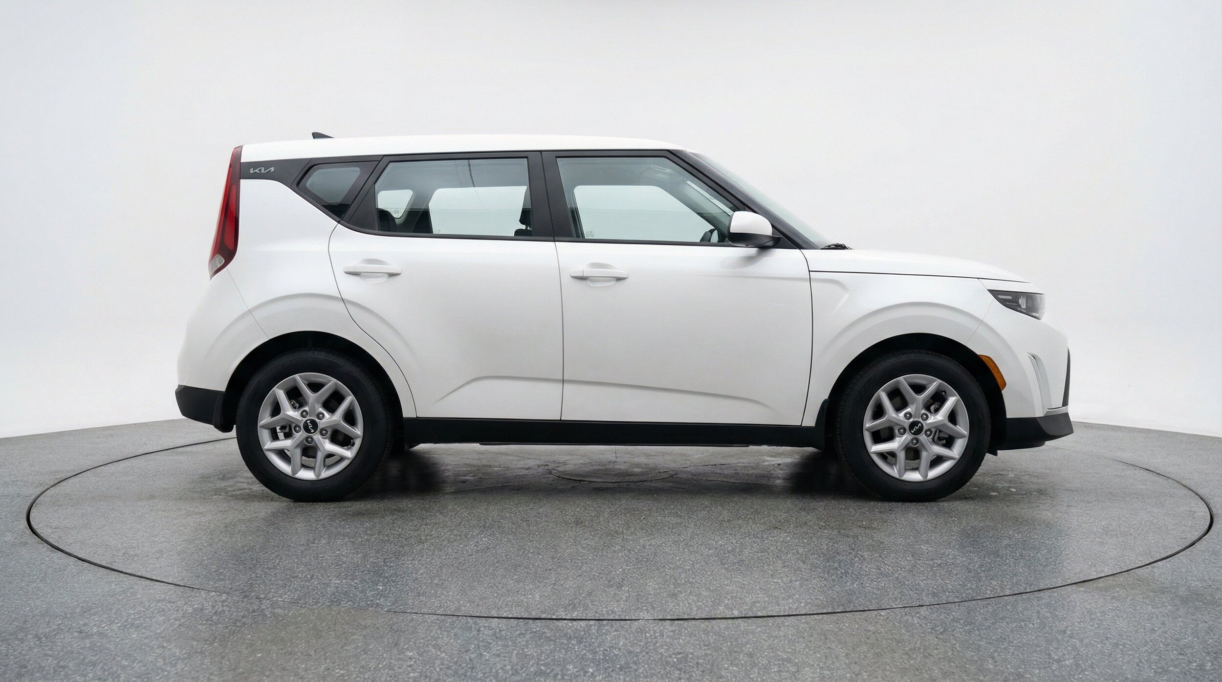Thumbnail: 2025 Kia Soul - 10