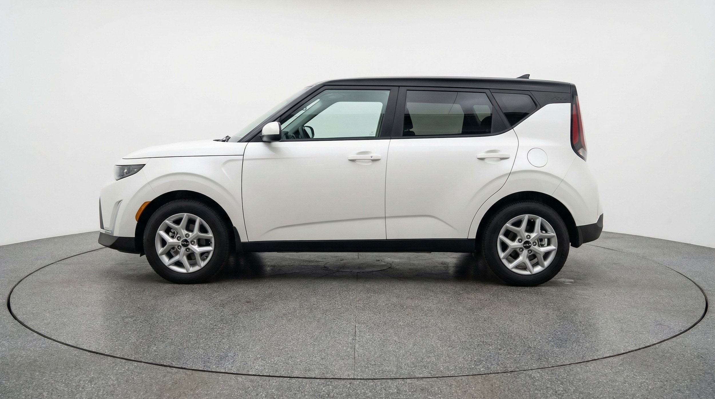 Thumbnail: 2025 Kia Soul - 4