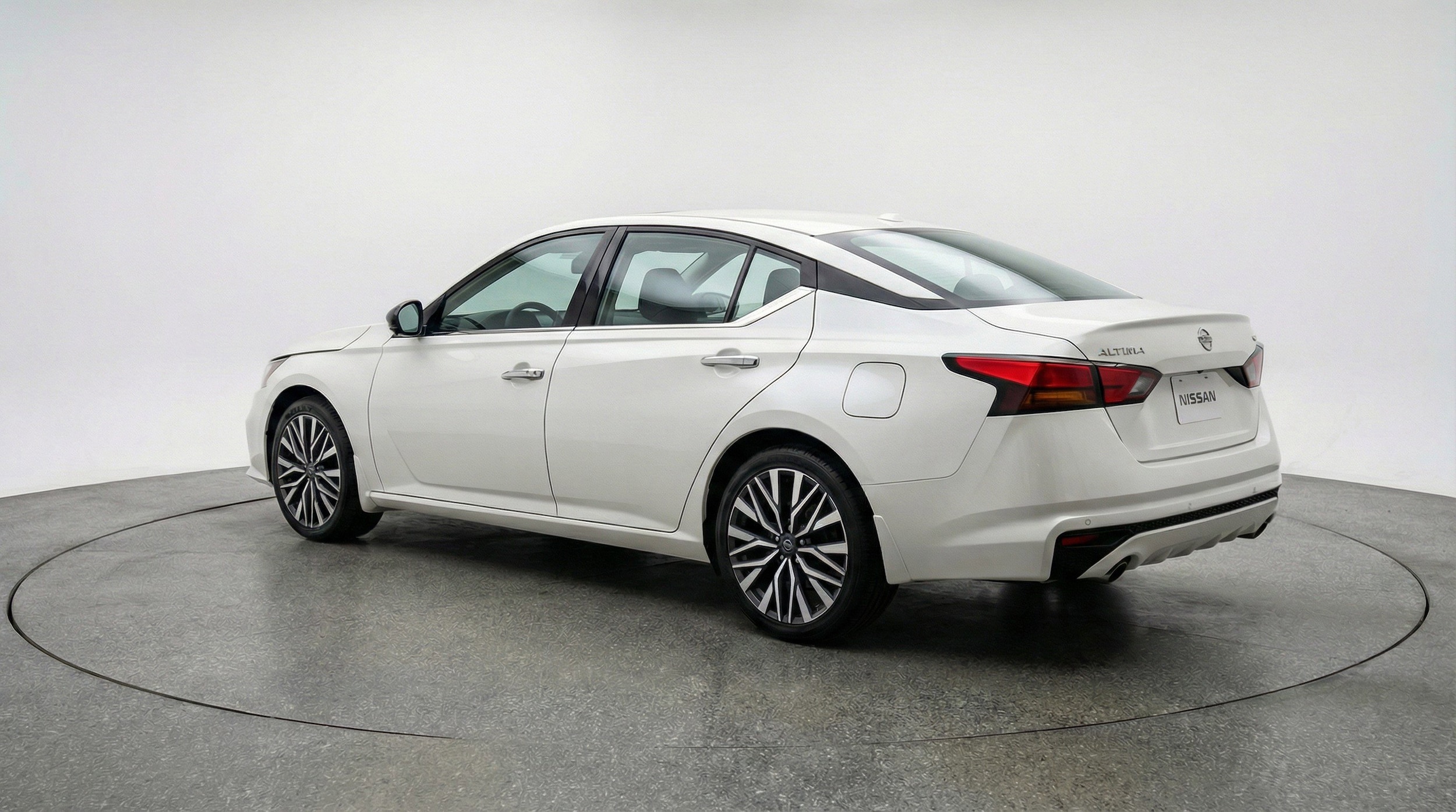 Thumbnail: 2025 Nissan Altima - 6