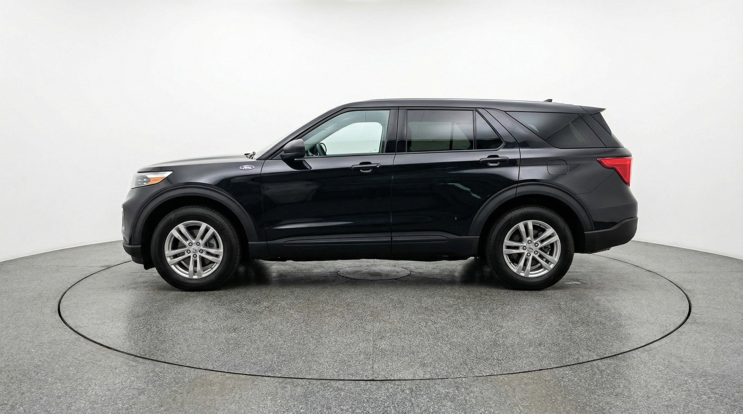 Thumbnail: 2024 Ford Explorer - 5