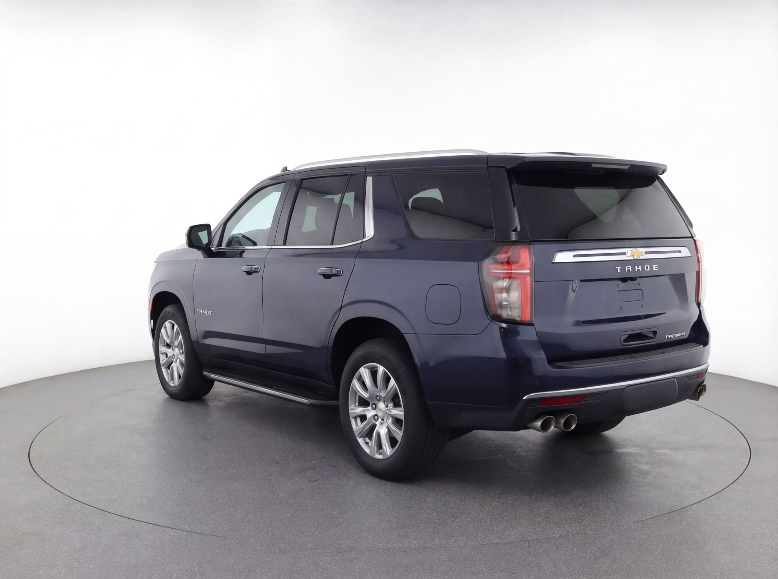 Thumbnail: 2023 Chevrolet Tahoe - 6
