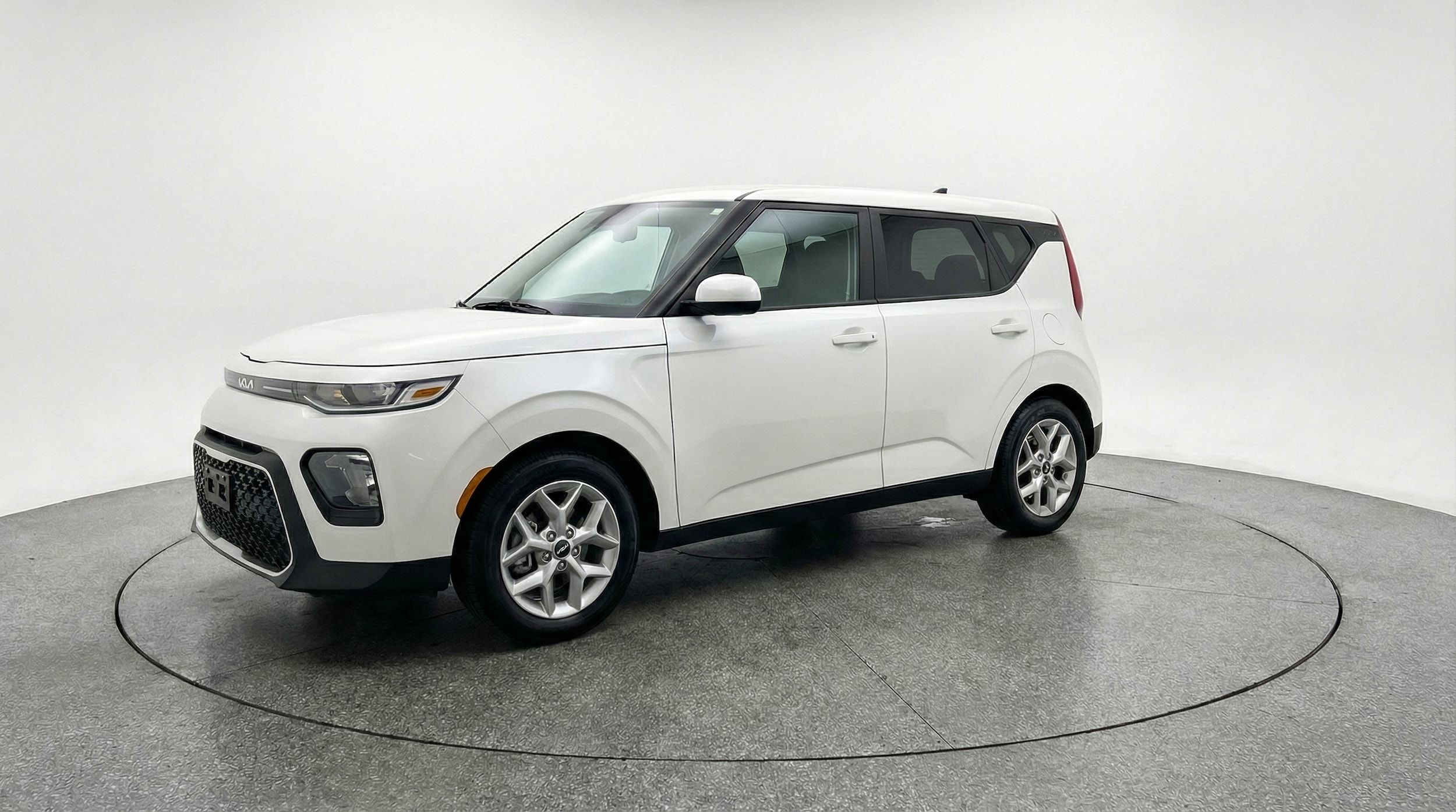 Thumbnail: 2025 Kia Soul - 3