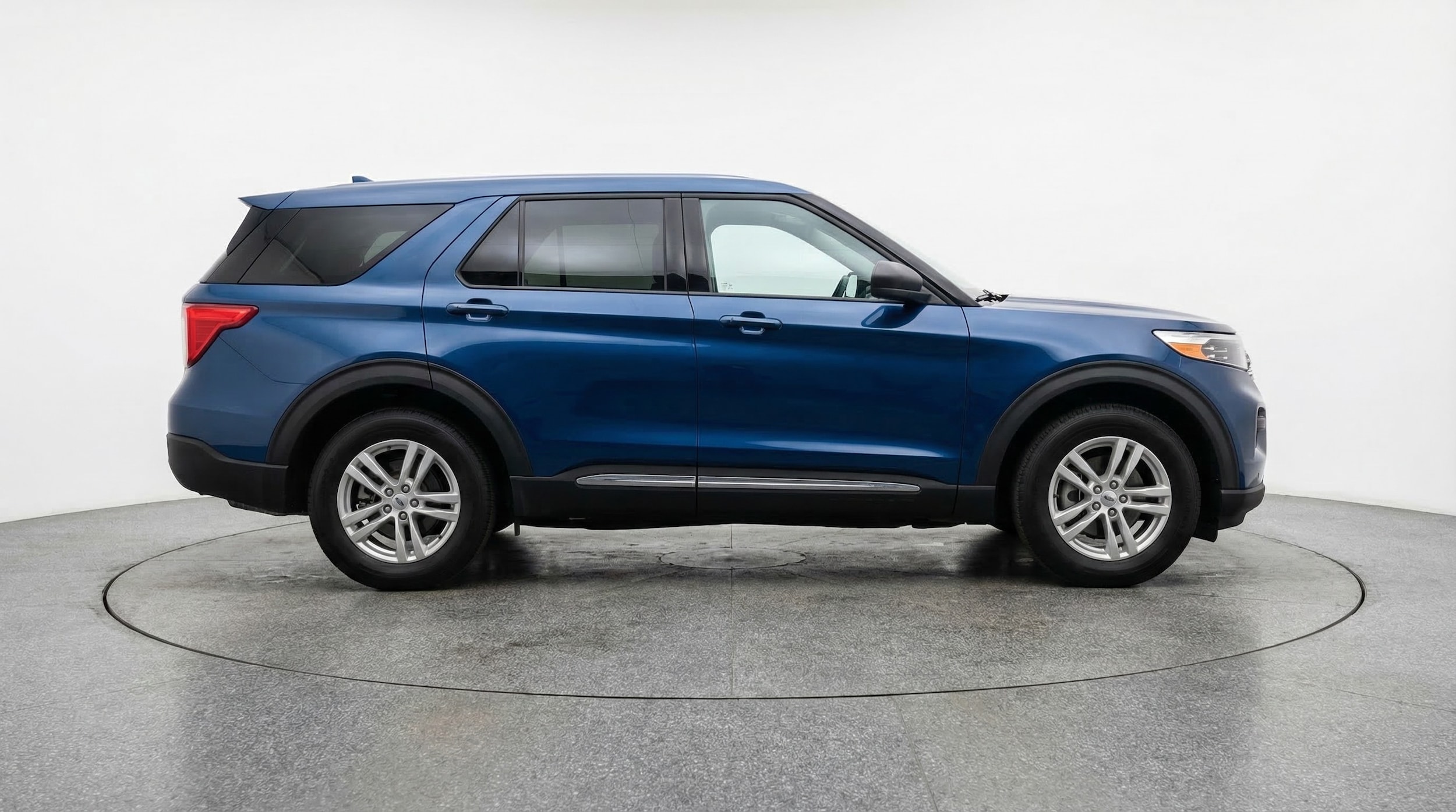 Thumbnail: 2024 Ford Explorer - 8