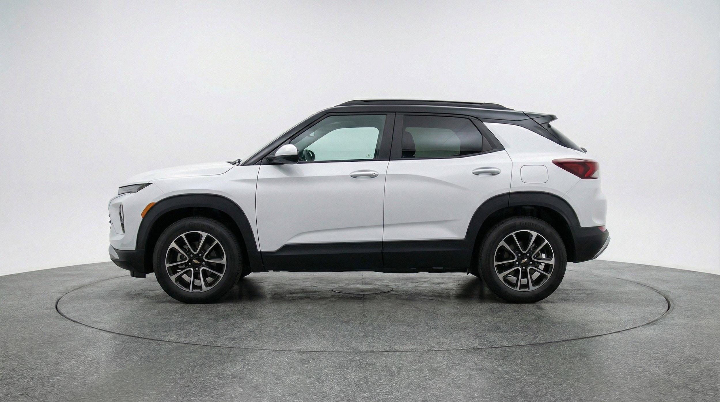 Thumbnail: 2025 Chevrolet TrailBlazer - 5
