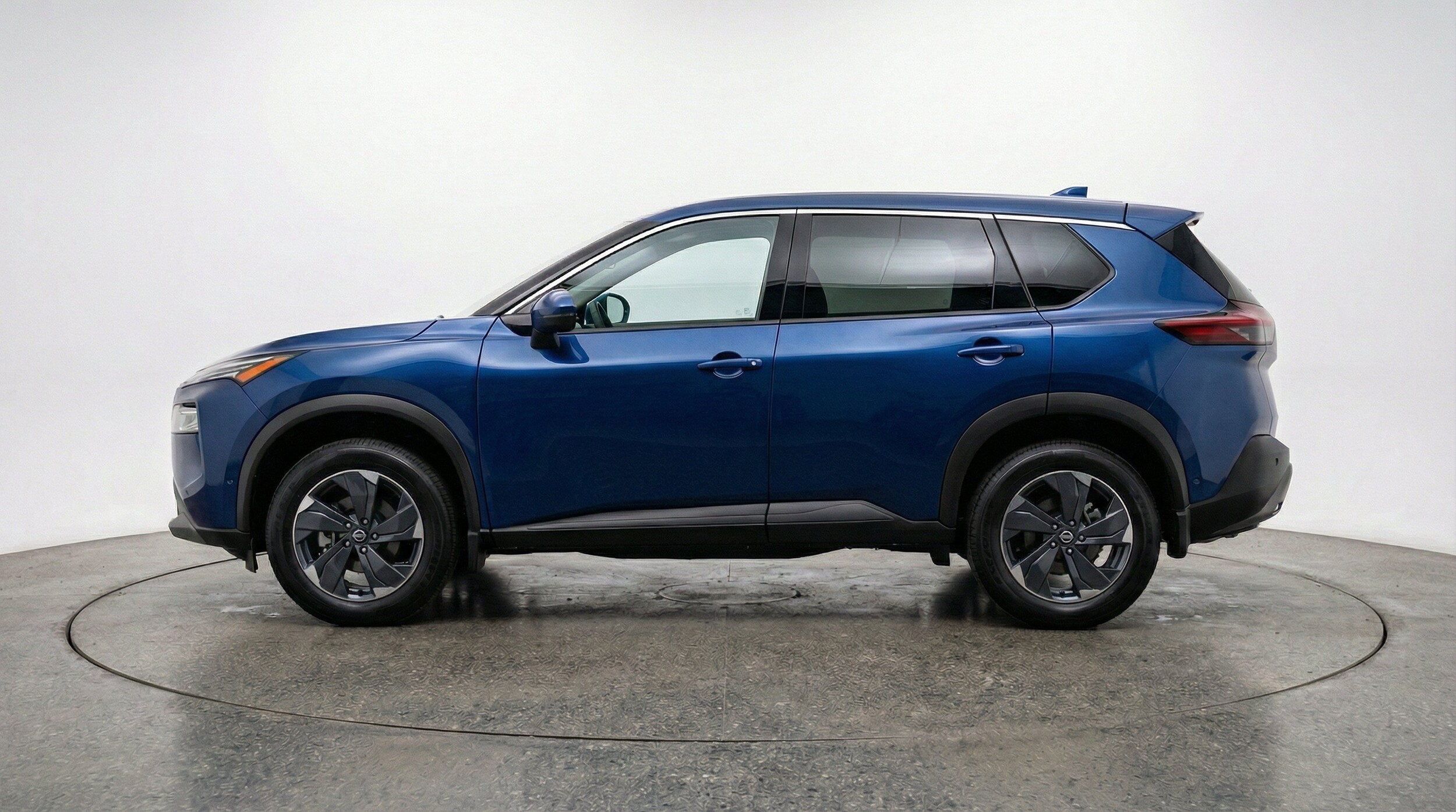 Thumbnail: 2025 Nissan Rogue - 5