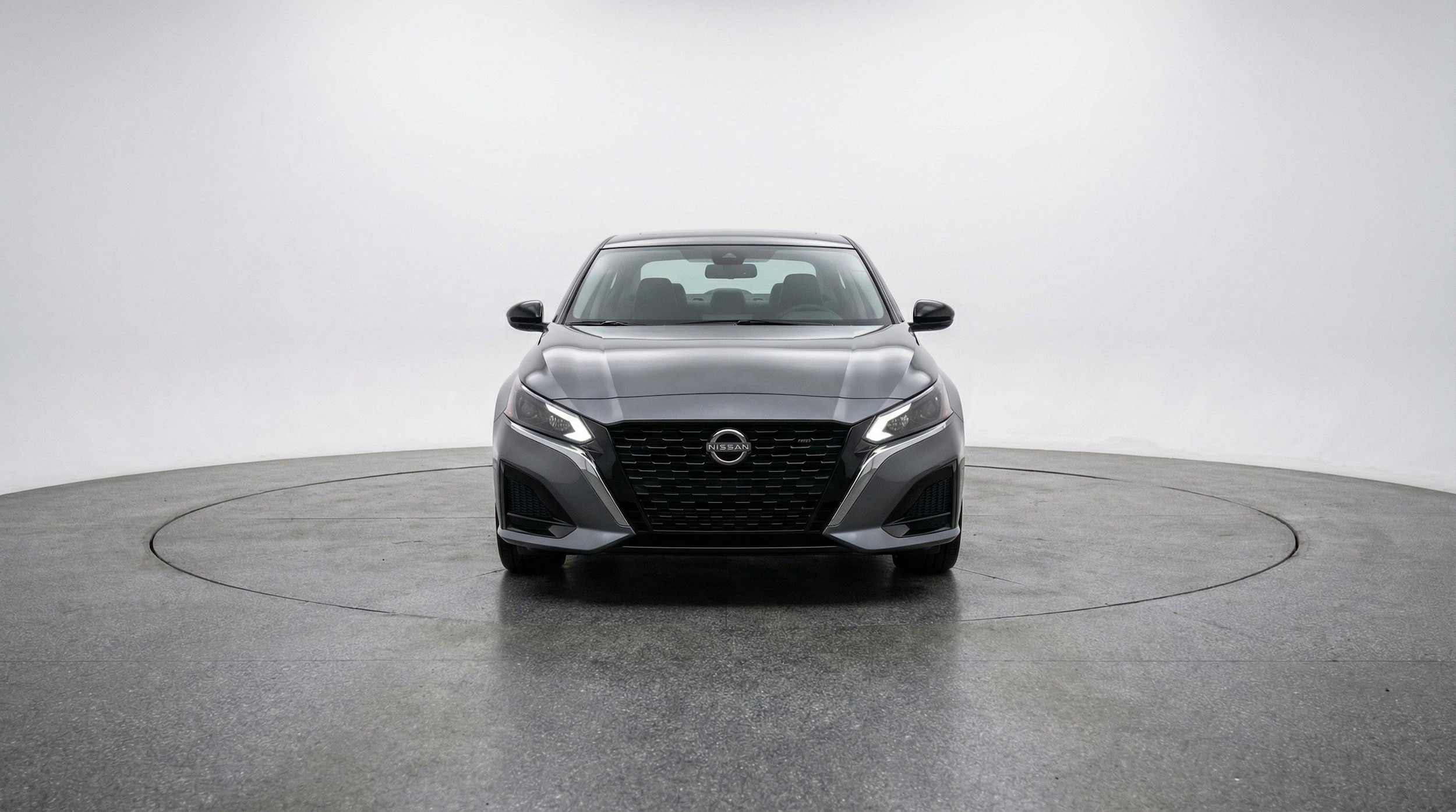 Thumbnail: 2025 Nissan Altima - 2