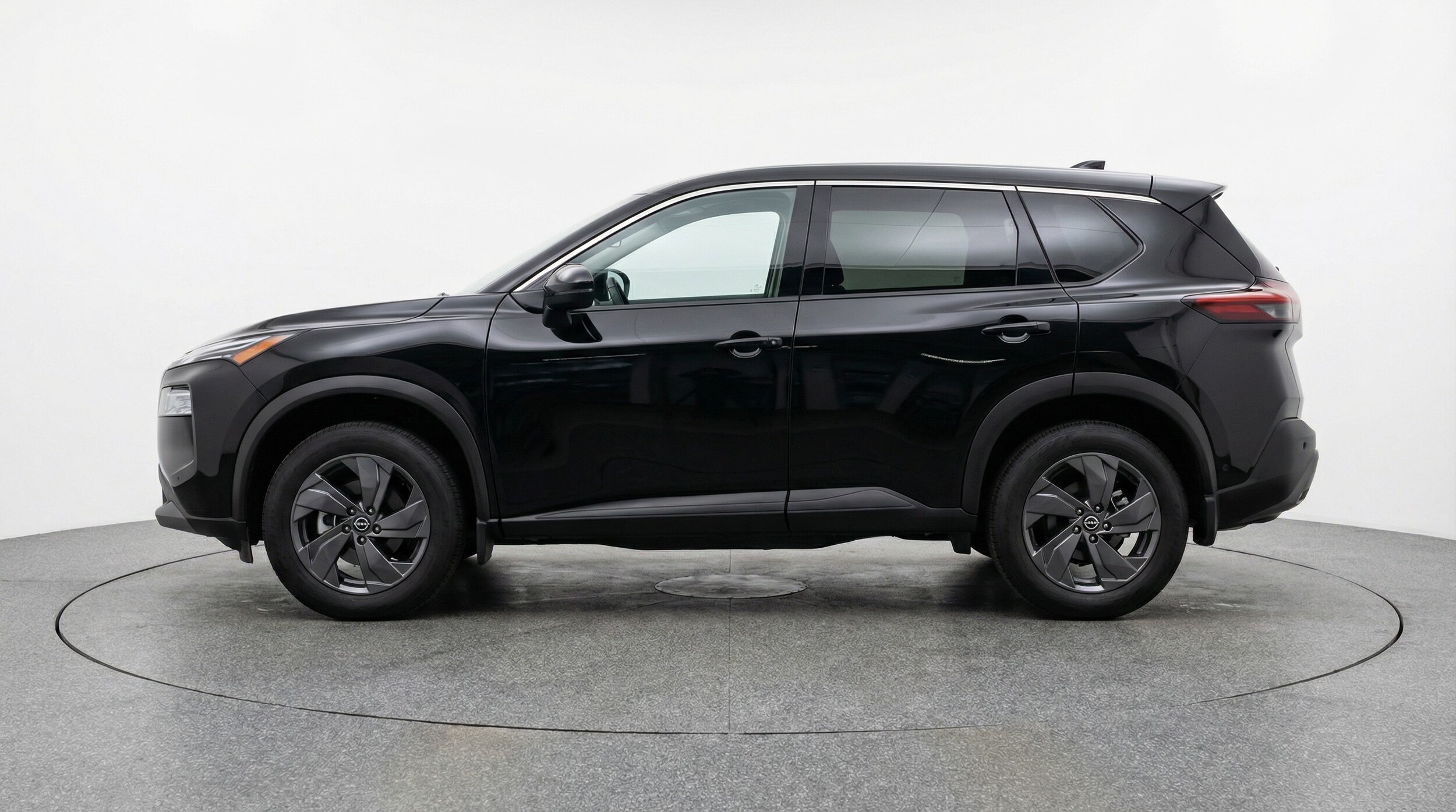 Thumbnail: 2025 Nissan Rogue - 4