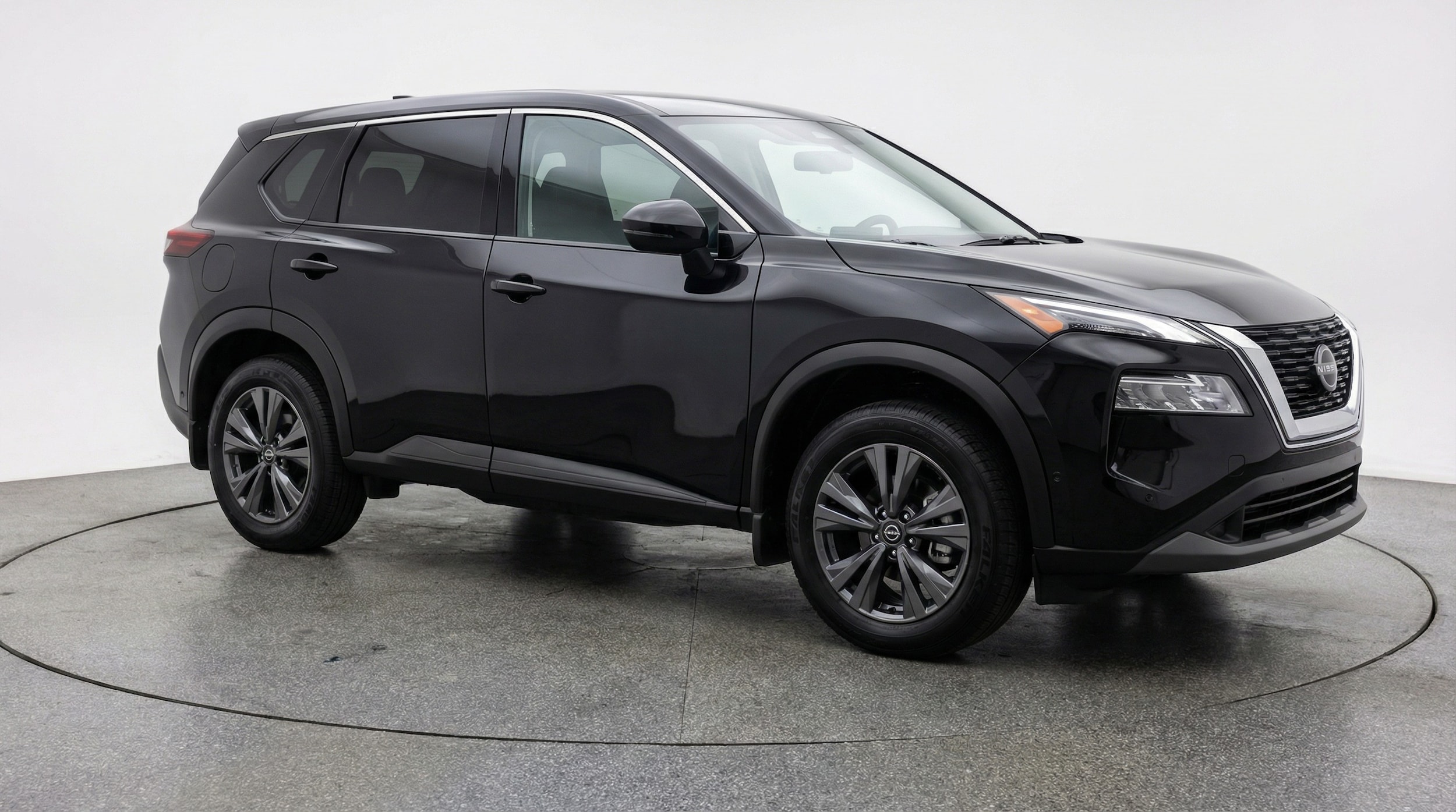 Thumbnail: 2025 Nissan Rogue - 1
