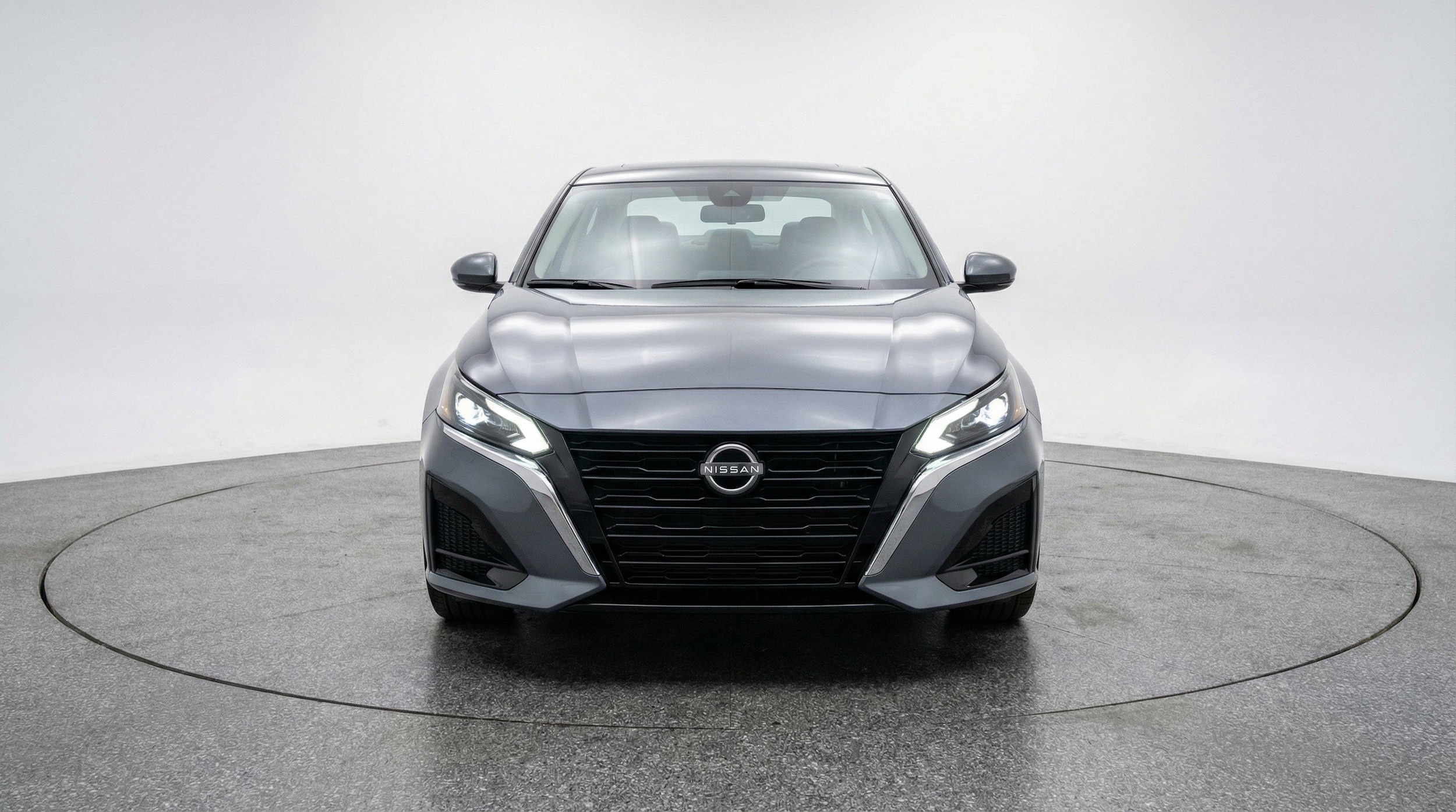 Thumbnail: 2025 Nissan Altima - 2