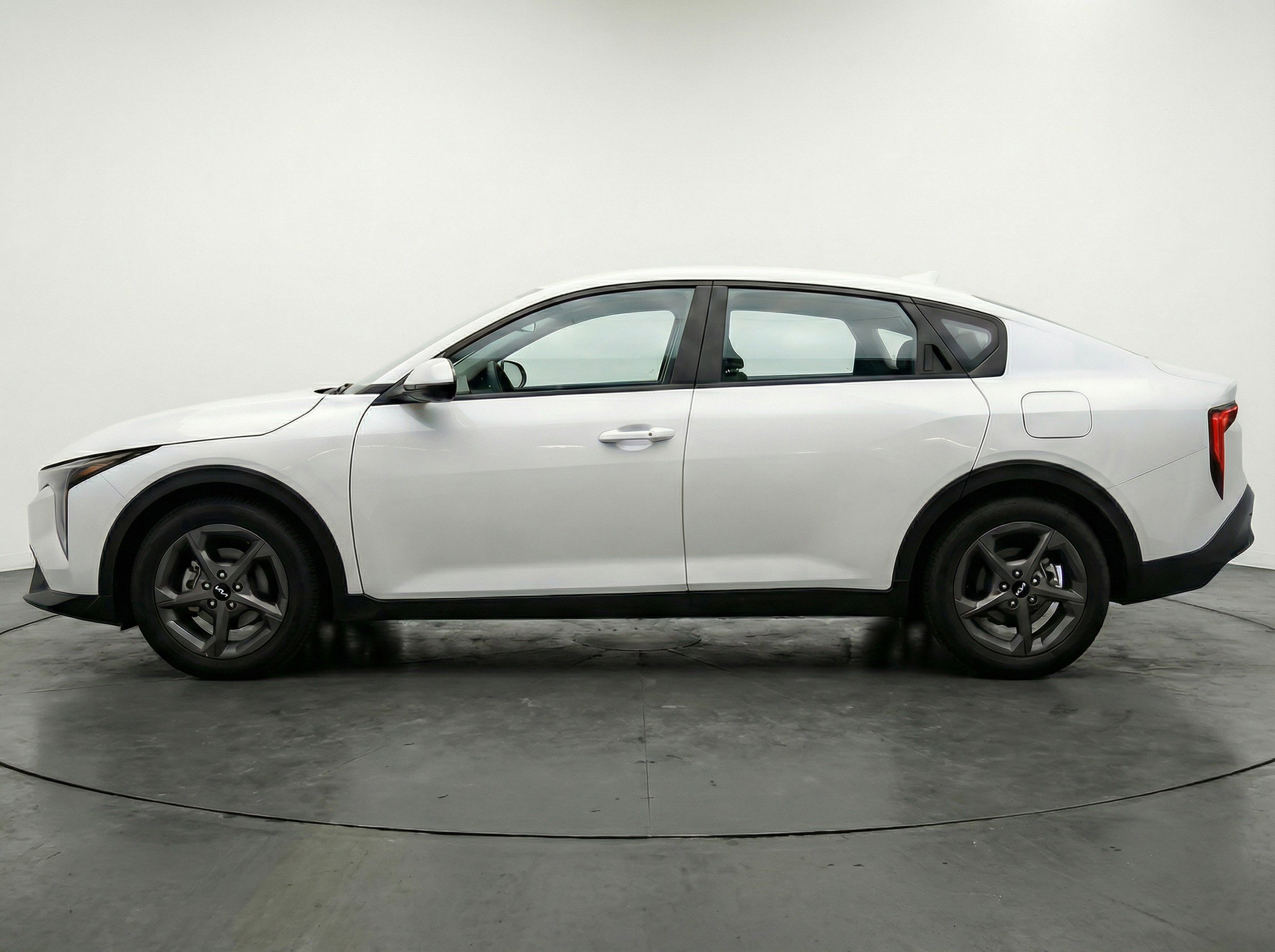 Thumbnail: 2025 Kia K4 - 5