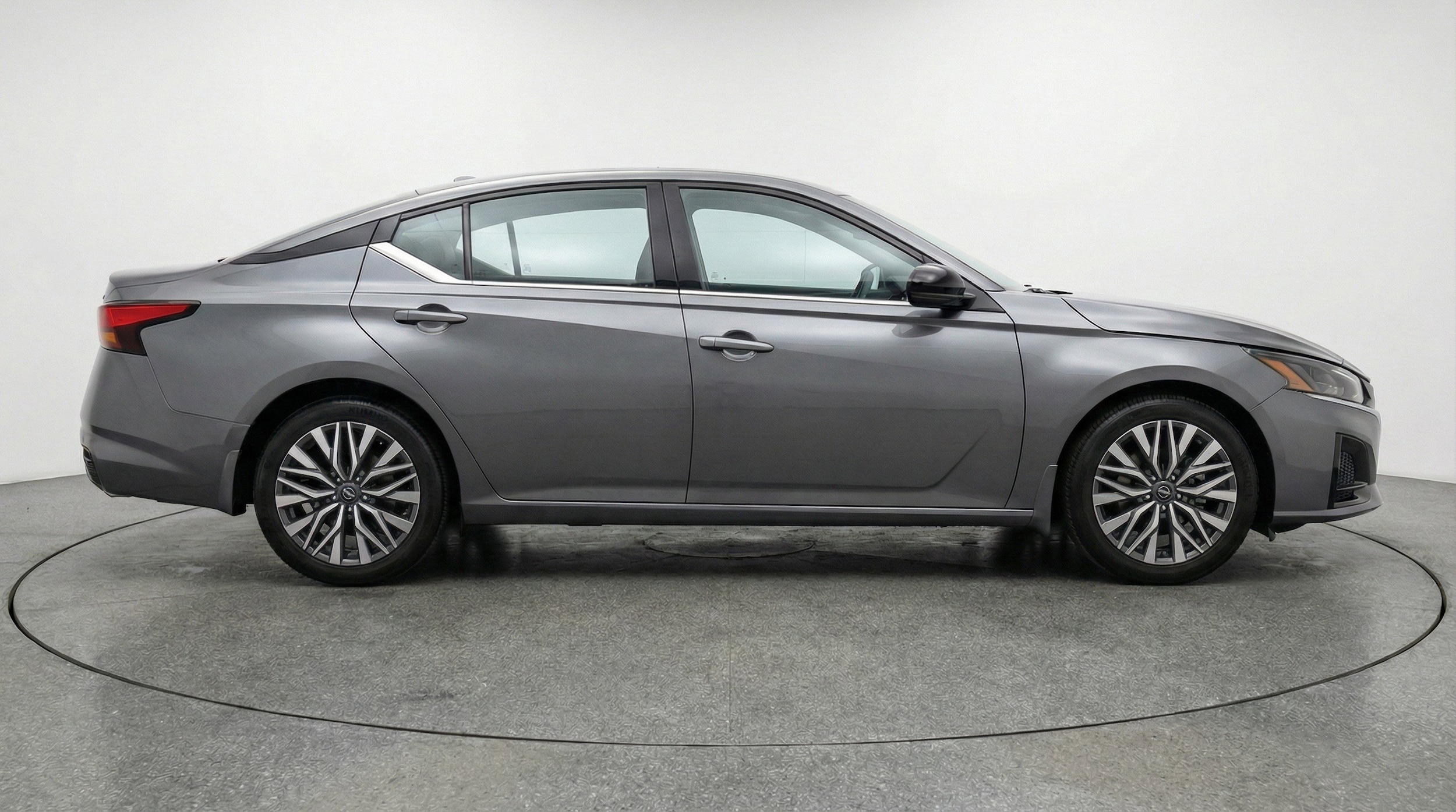 Thumbnail: 2025 Nissan Altima - 11