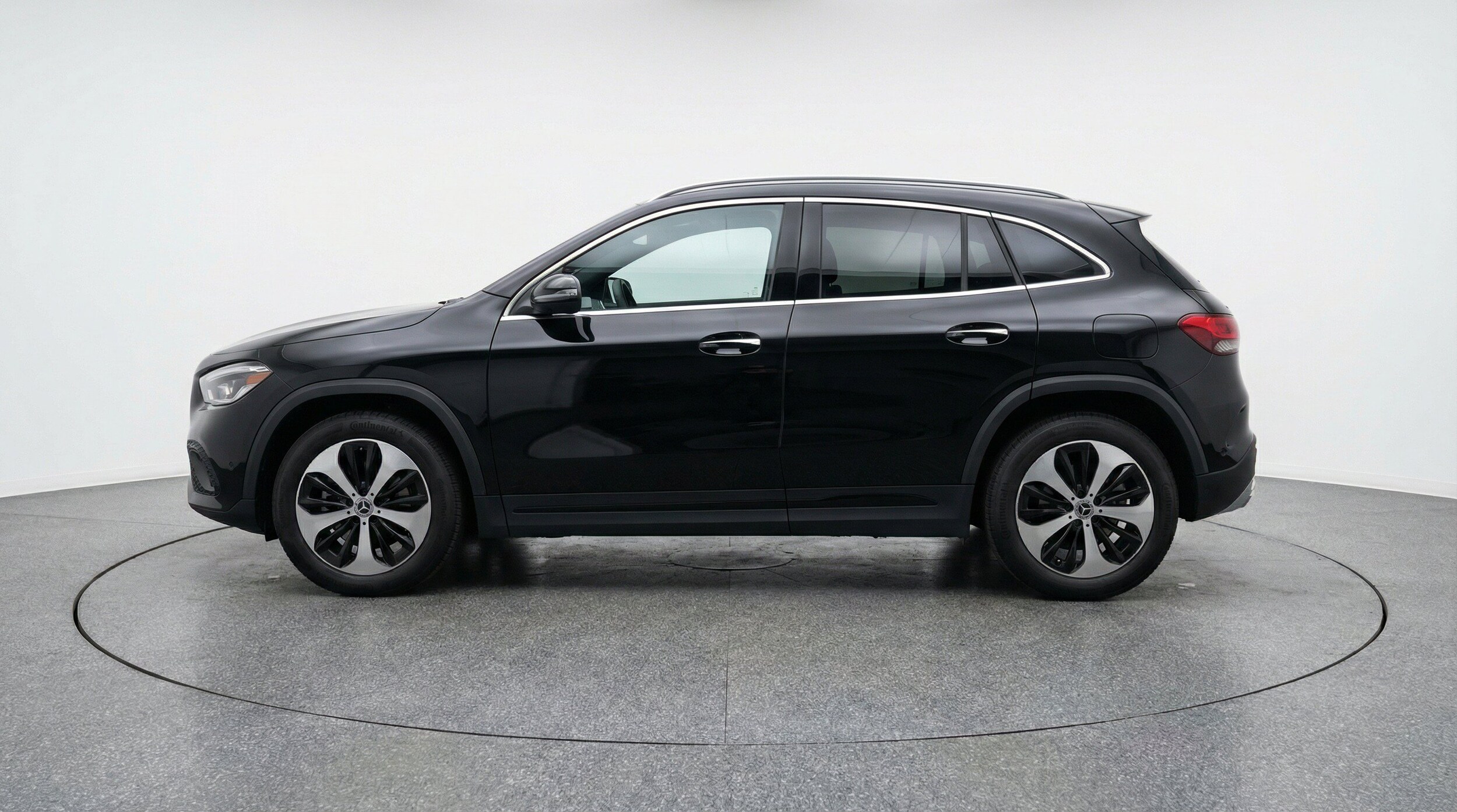 Thumbnail: 2025 Mercedes-Benz GLA - 5