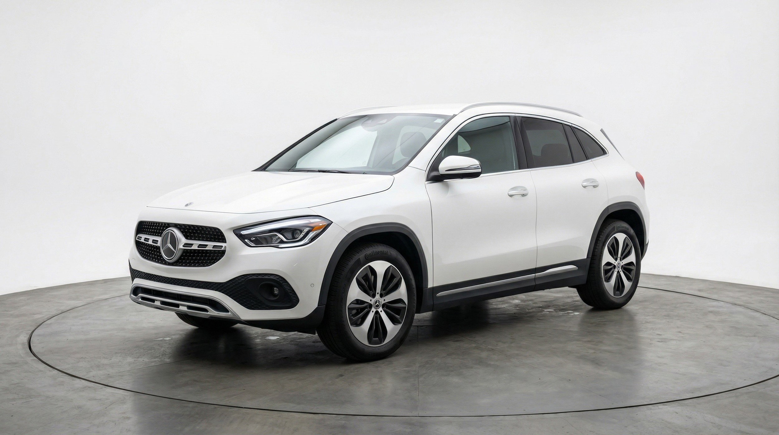 Thumbnail: 2025 Mercedes-Benz GLA - 3