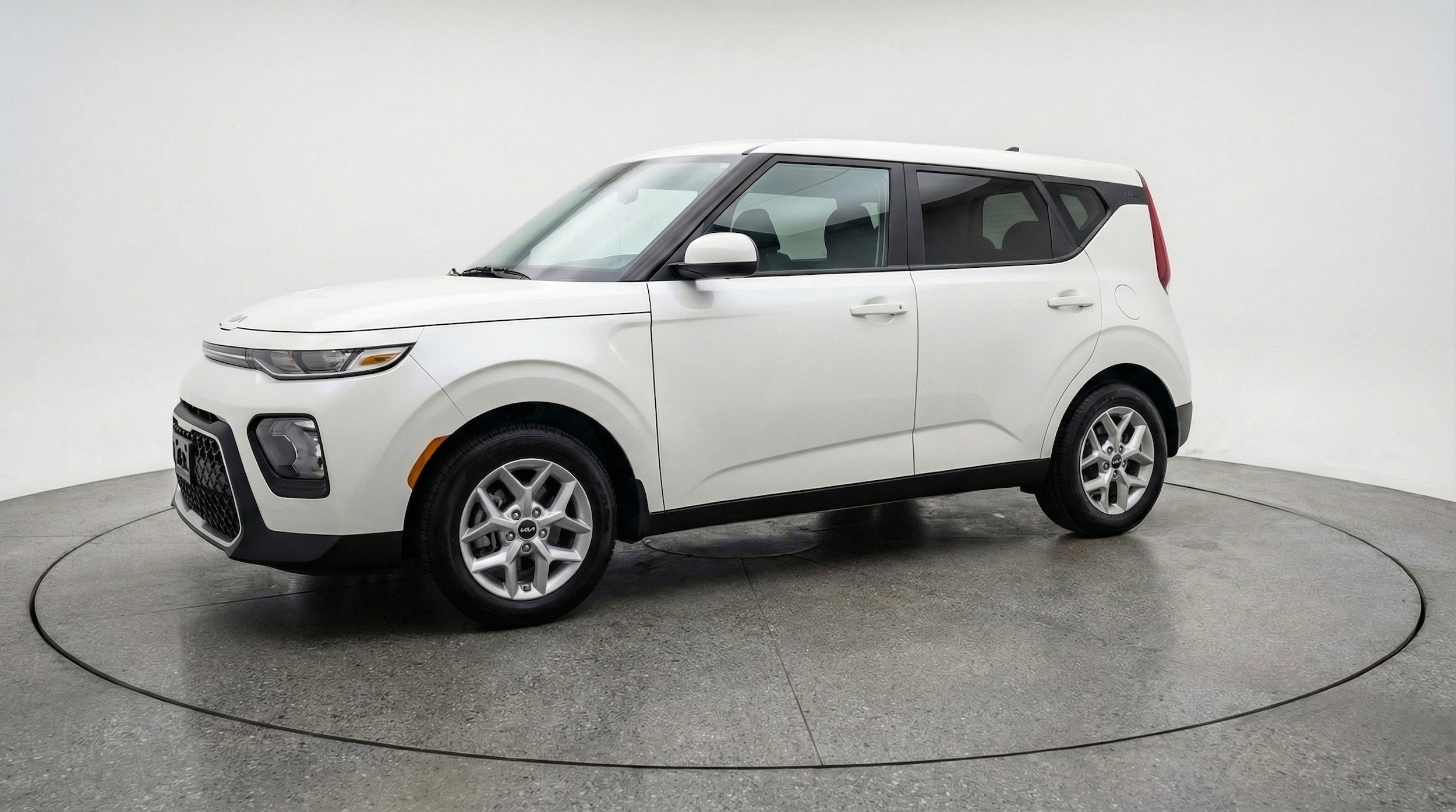 Thumbnail: 2025 Kia Soul - 3