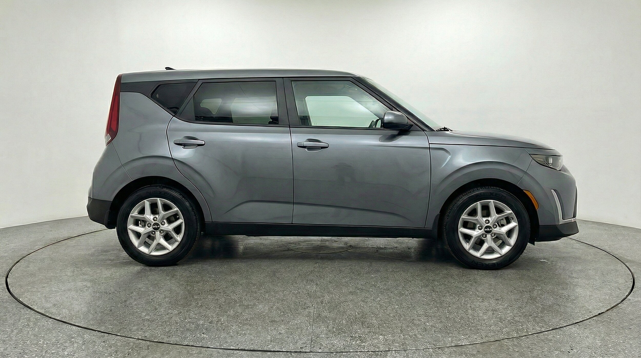Thumbnail: 2025 Kia Soul - 11