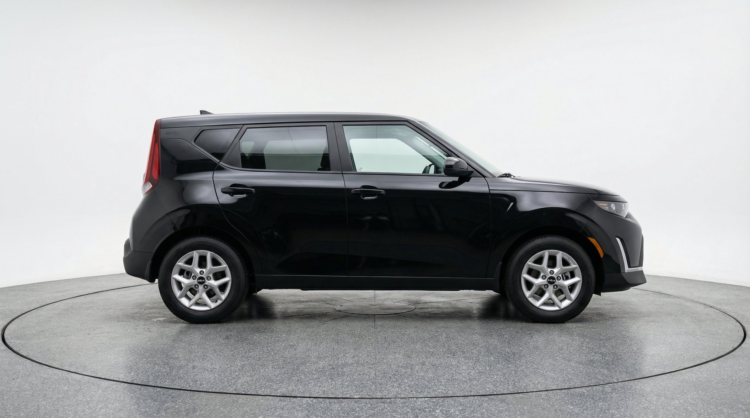 Thumbnail: 2025 Kia Soul - 10